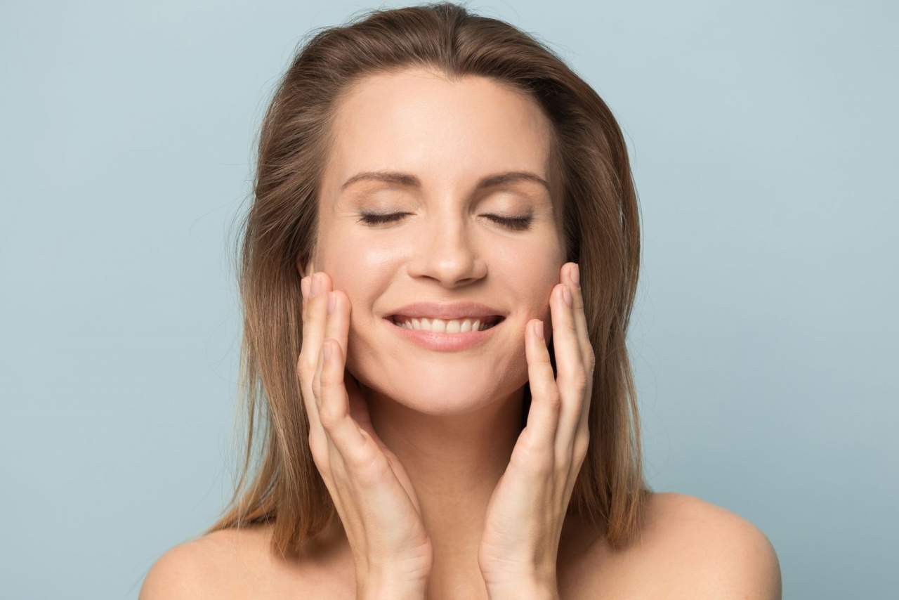 Tratamiento de rejuvenecimiento facial en Clínica Estética Alicante