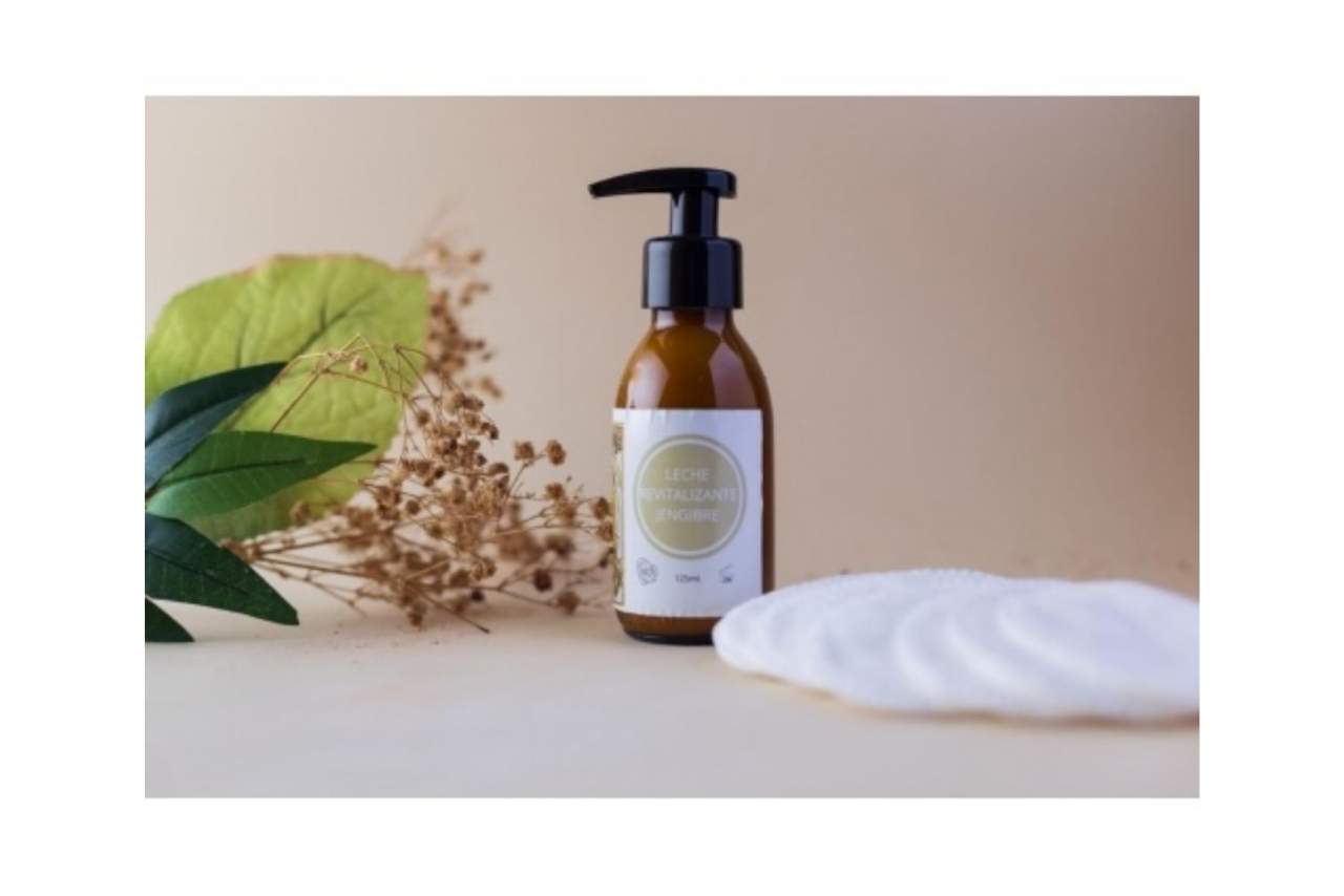 Issim es la marca de cosmética natural online diseñada por las doctoras Ciscar