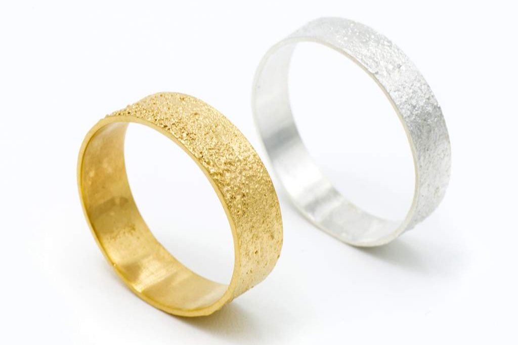 Comprar joyas artesanales en Barcelona con Juia Jewels