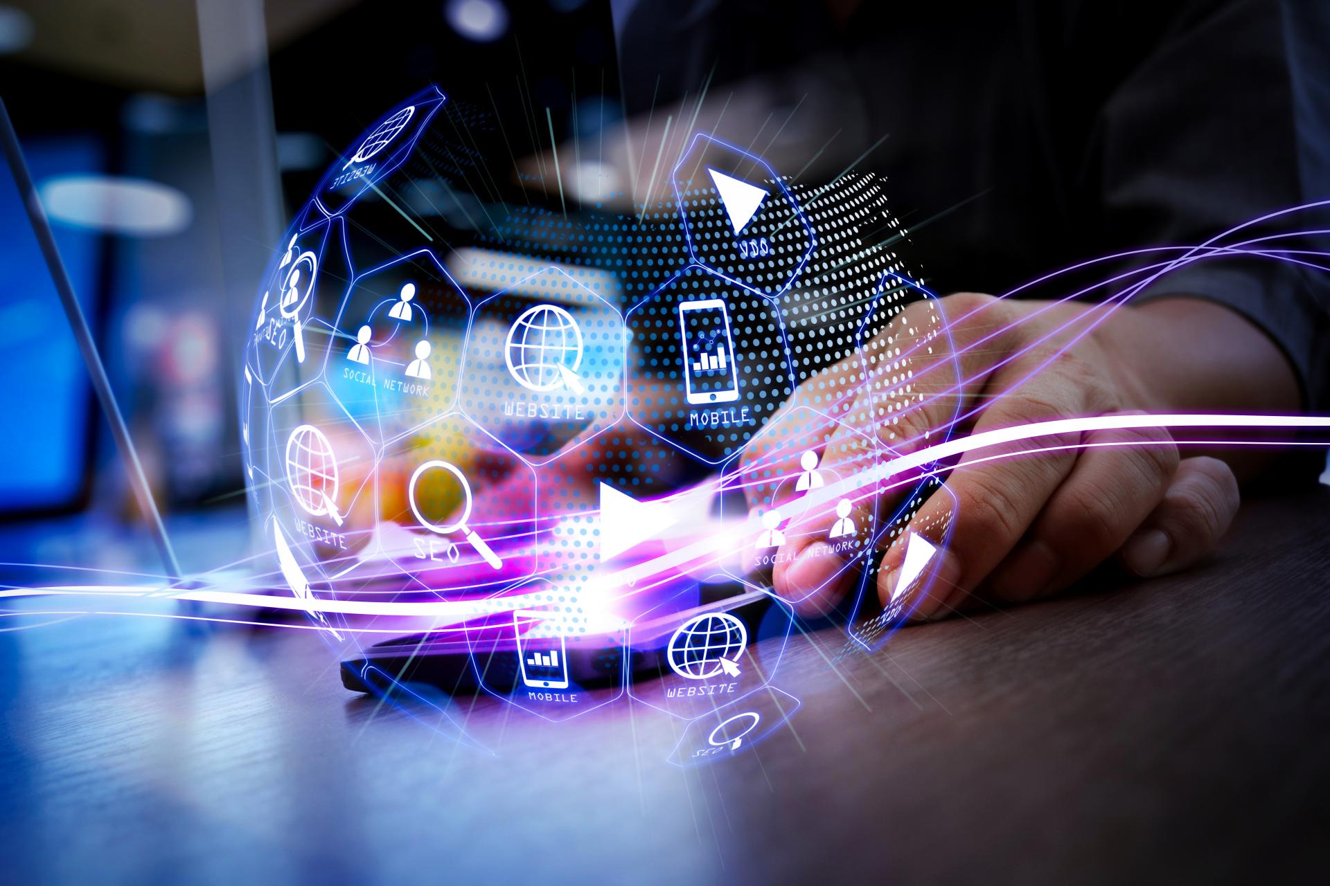 Los negocios han vivido un antes y un después en 2021 gracias al marketing digital, según el experto en marketing digital, Juan Benítez