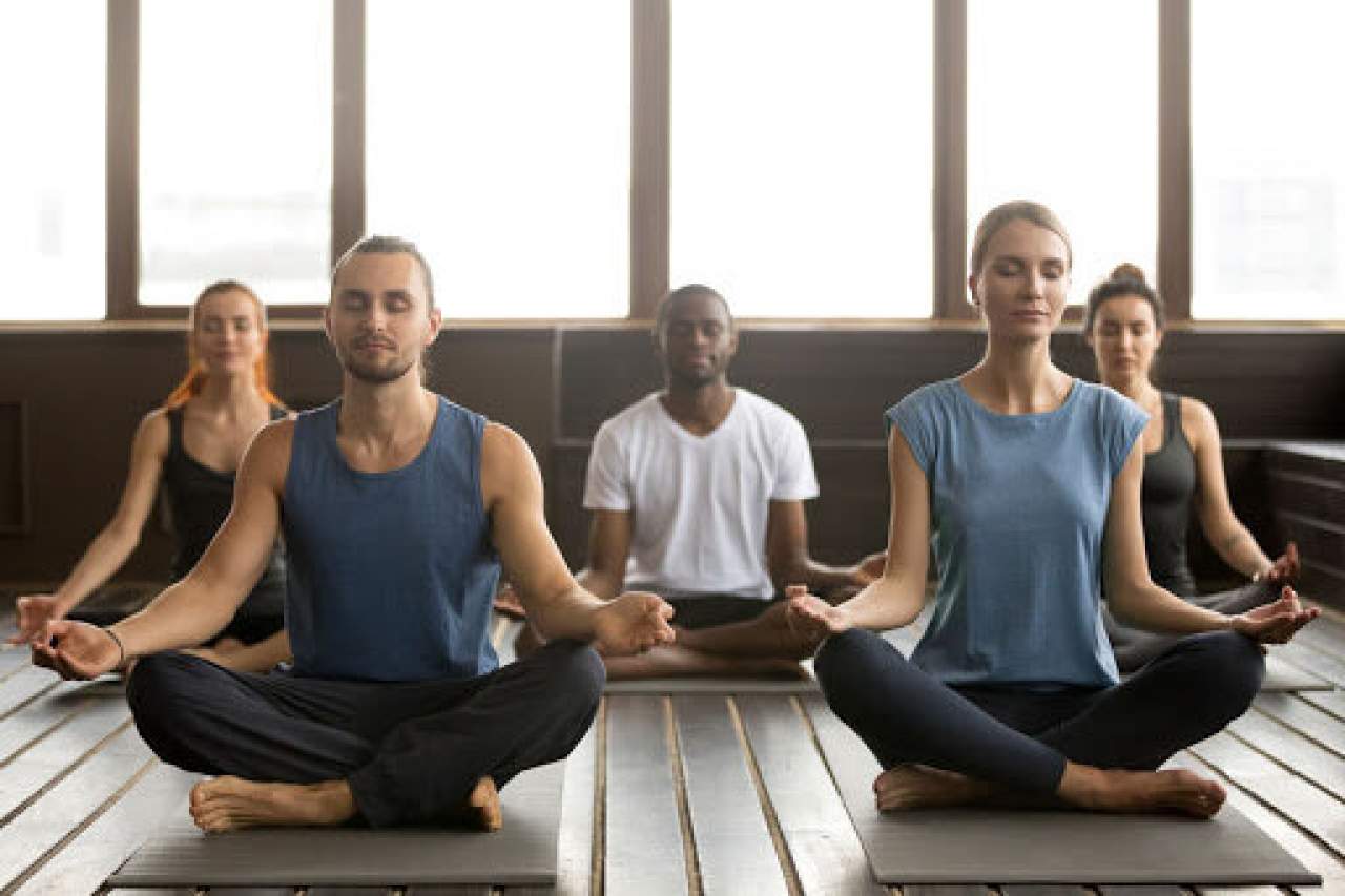 La Escuela de Yoga de Nazaret Hermida cobra vida y permite modalidades exclusivas