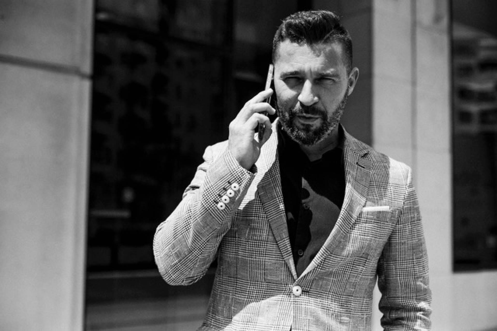 ¿A qué se debe la autoridad de Alberto Conesa en el sector inmobiliario como mentor?