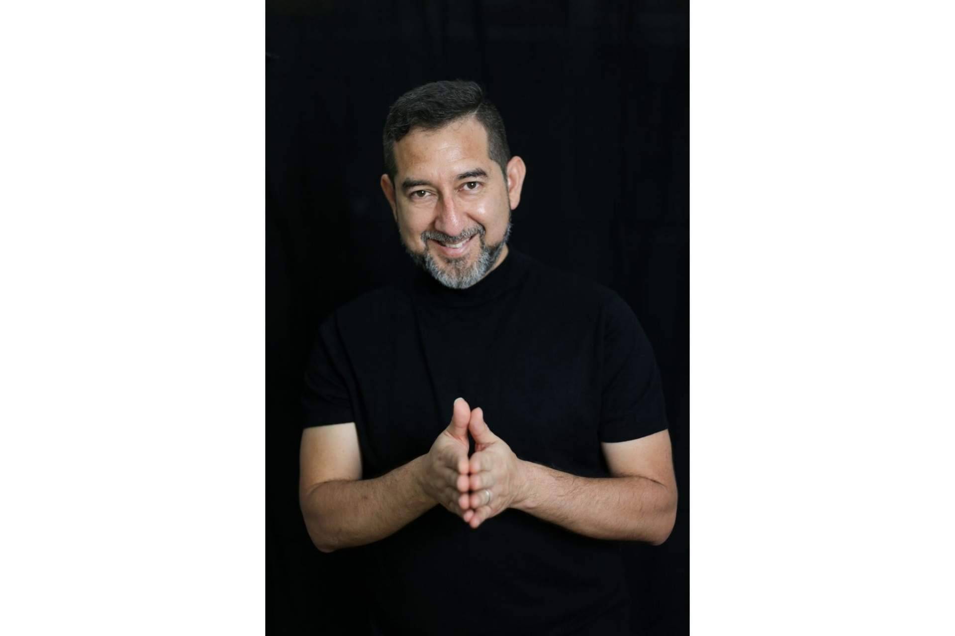 'Iniciación a la PNL', el curso de formación sobre Programación Neurolingüística impartido por César Vera, uno de los coaches ibero-peruanos más influyentes de los últimos años