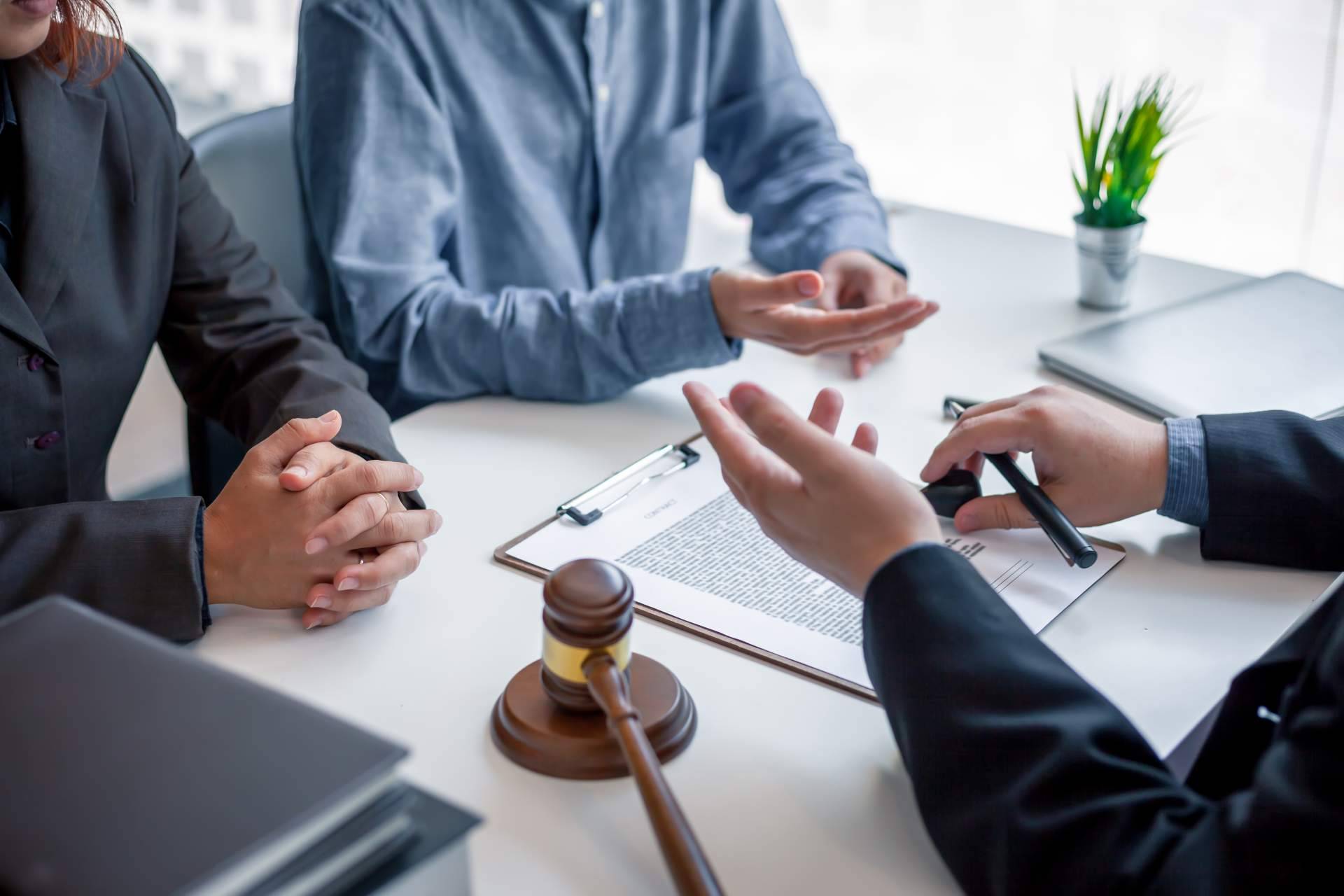 Qué es un accidente laboral, por los expertos de Expediente Jurídico