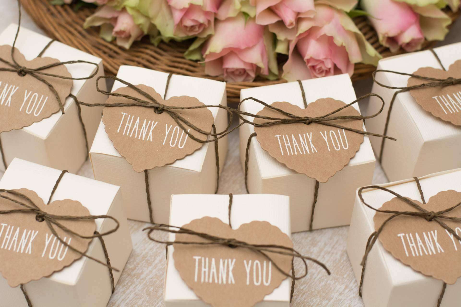 Detalles personalizados para bodas: Uvimark