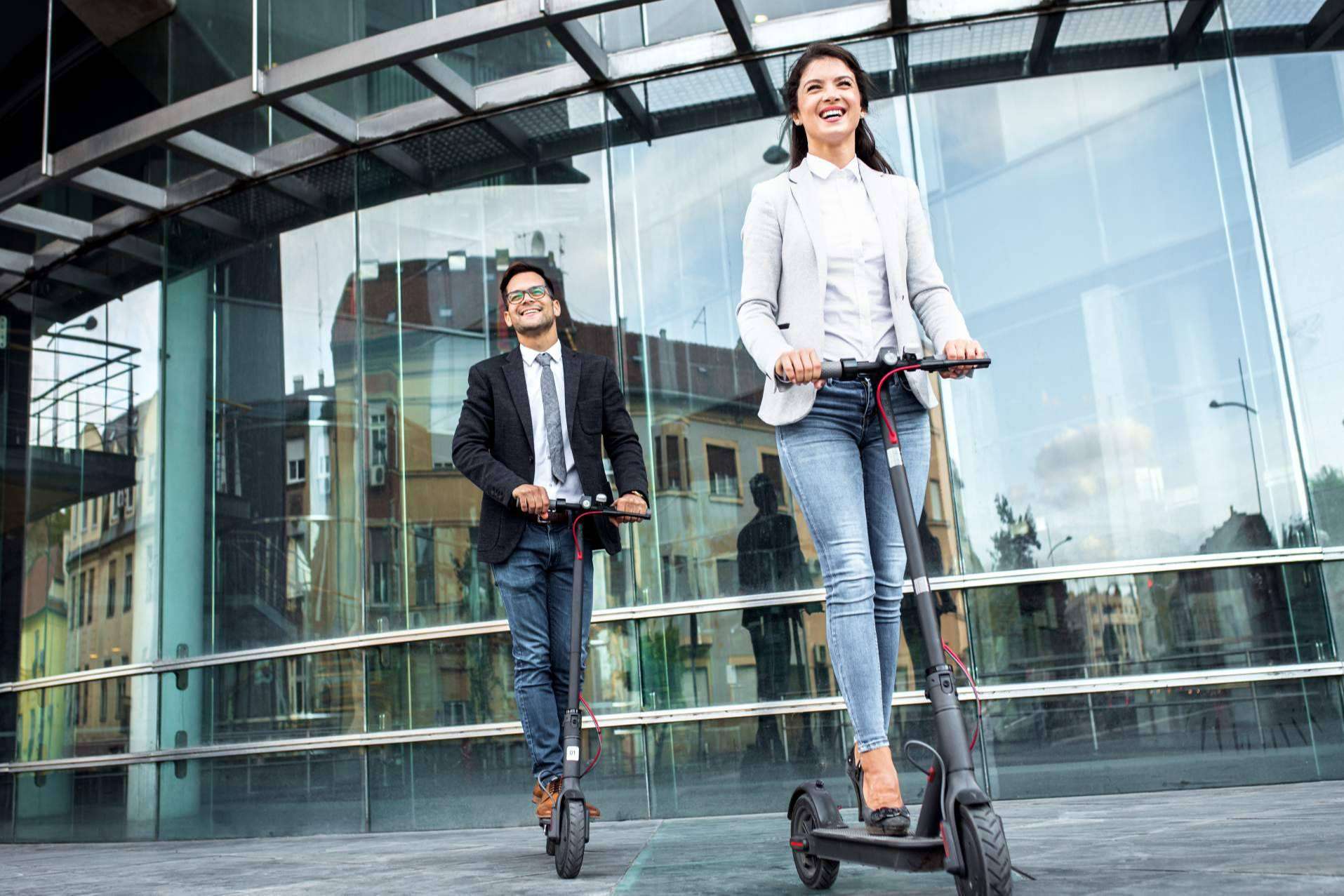 Disfrutar del patinete eléctrico Barcelona con la empresa LYNX