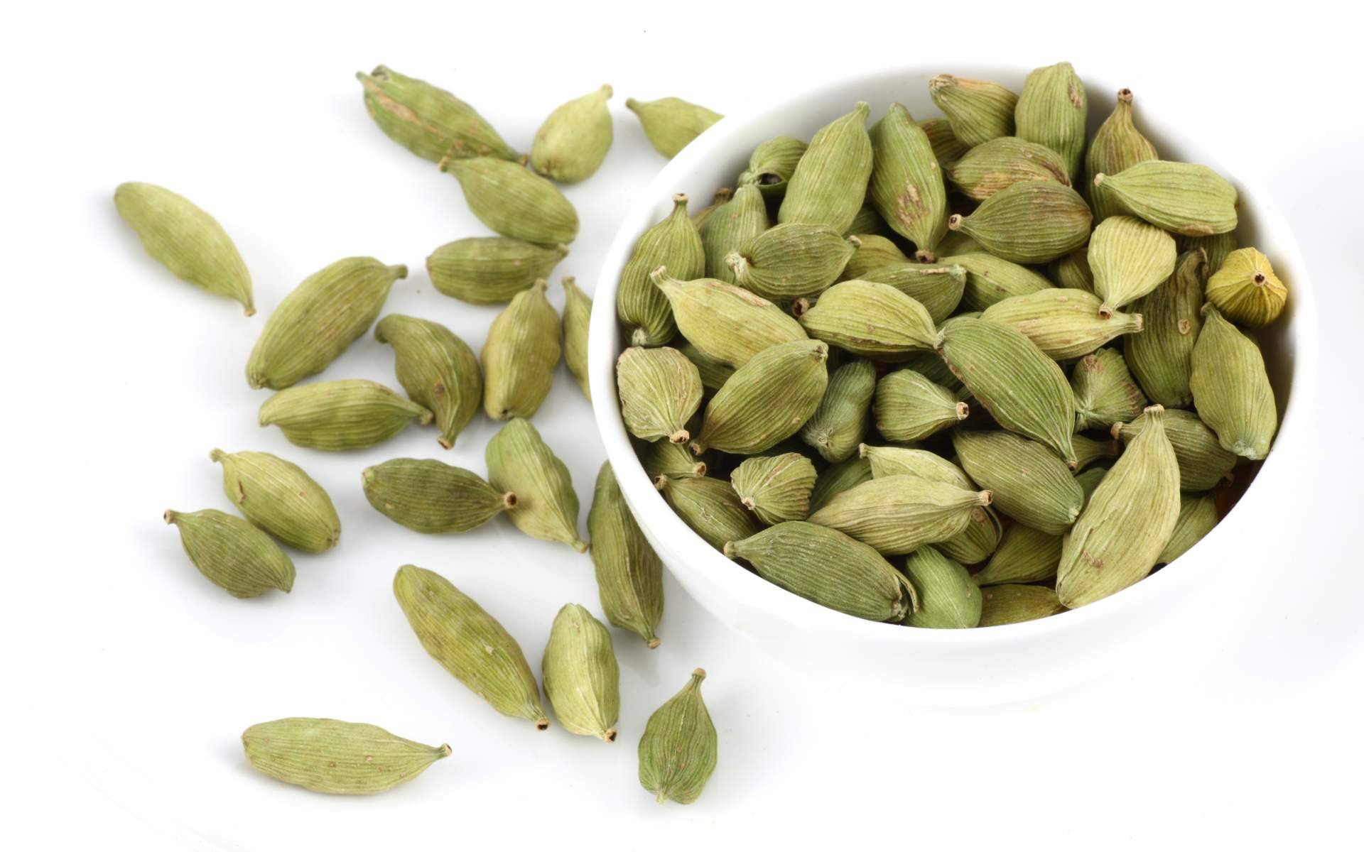 Los beneficios del cardamomo y del laurel según Enubien