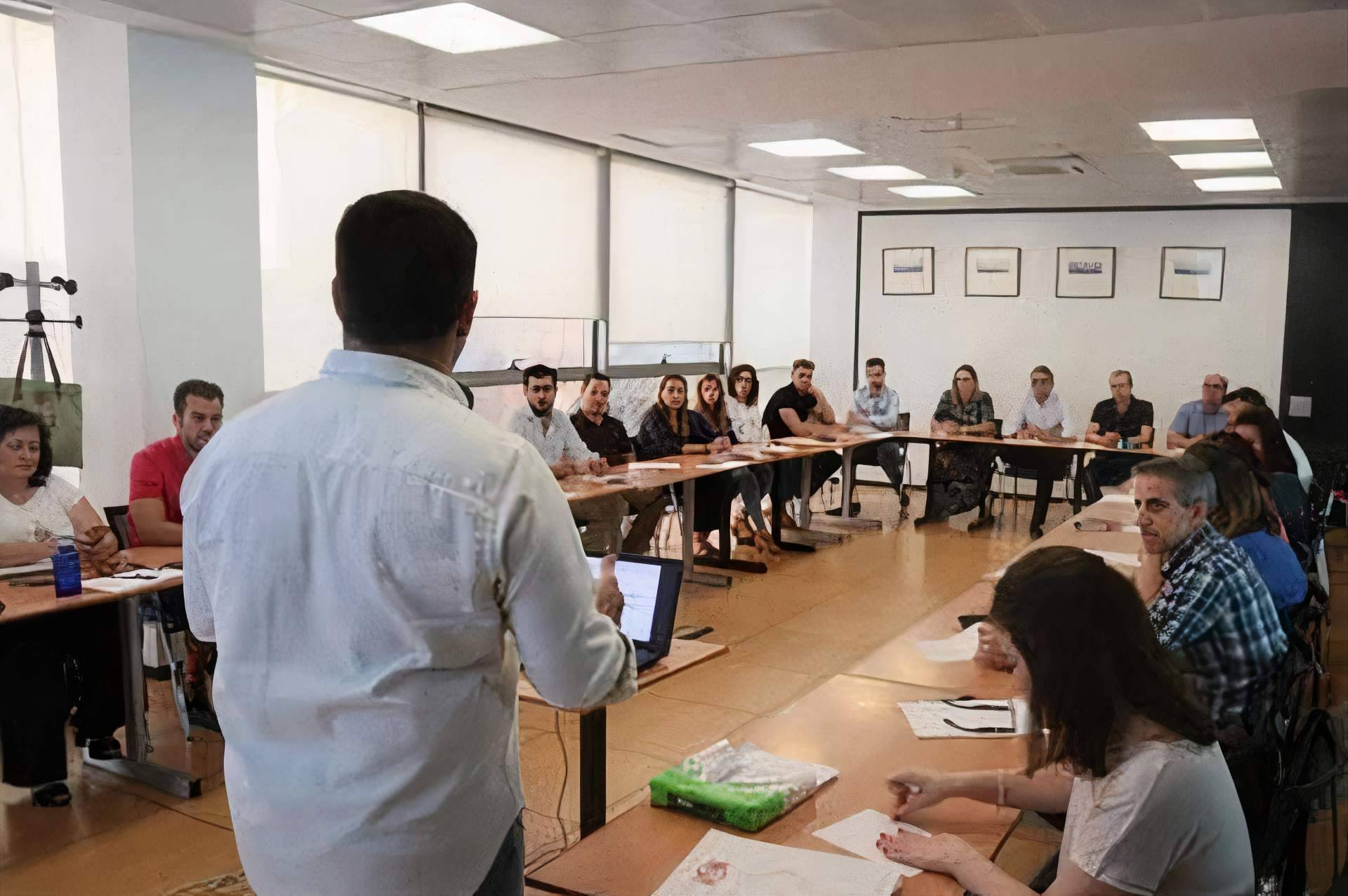 Neftalí García: incentivar el emprendimiento entre los más jóvenes
