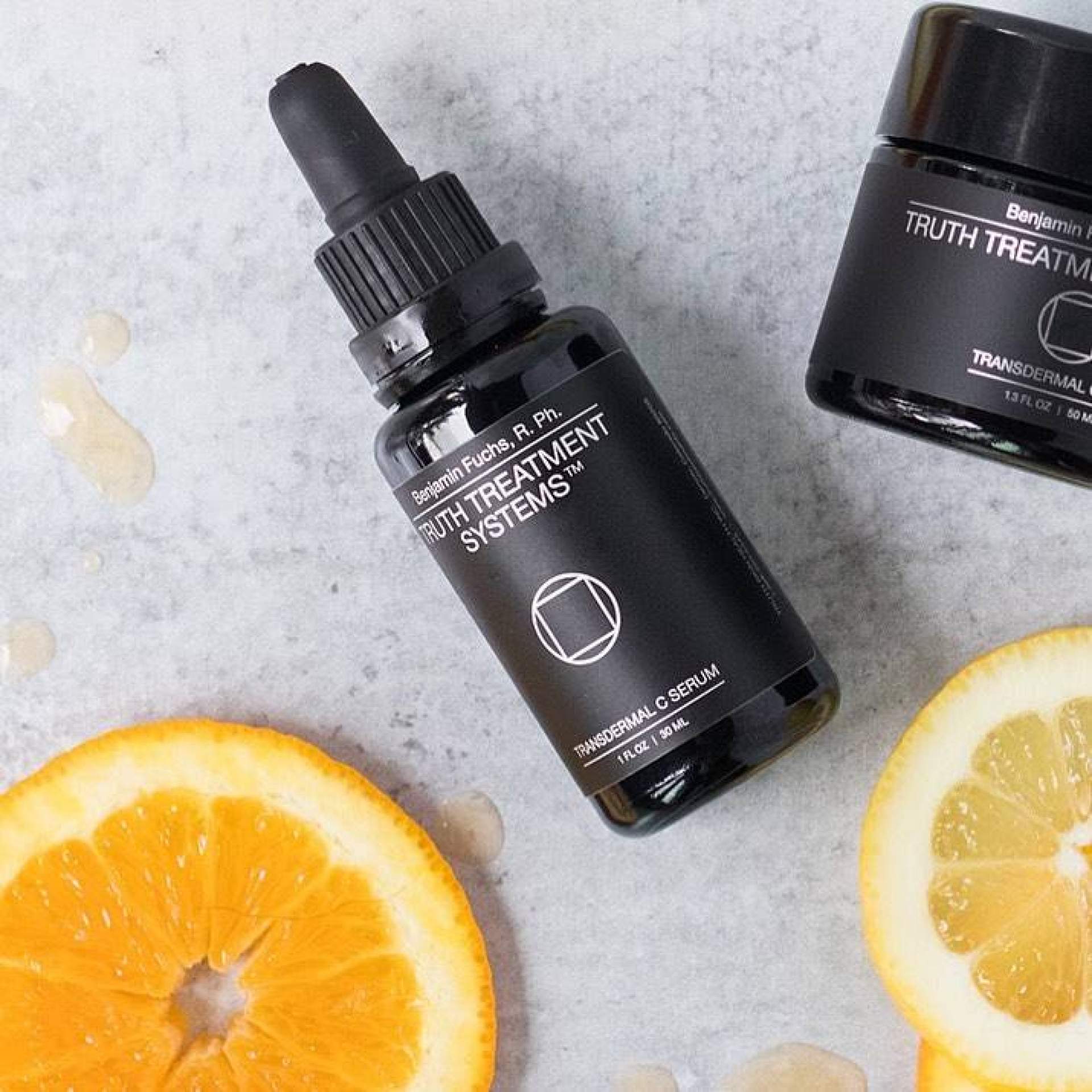 Truth Treatment Systems presenta un sérum de vitamina C que llega a España a partir de julio