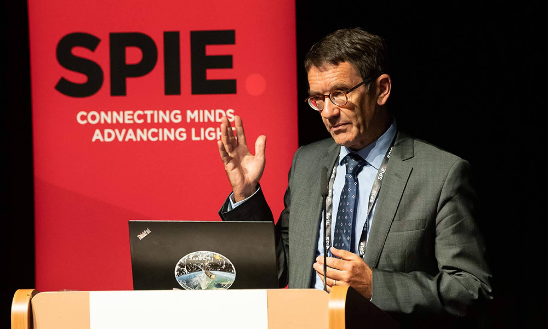 La nueva edición de la conferencia Optical Systems Design Europe 2021 cuenta con la colaboración destacada de expertos españoles en diseño y desarrollo de sistemas ópticos