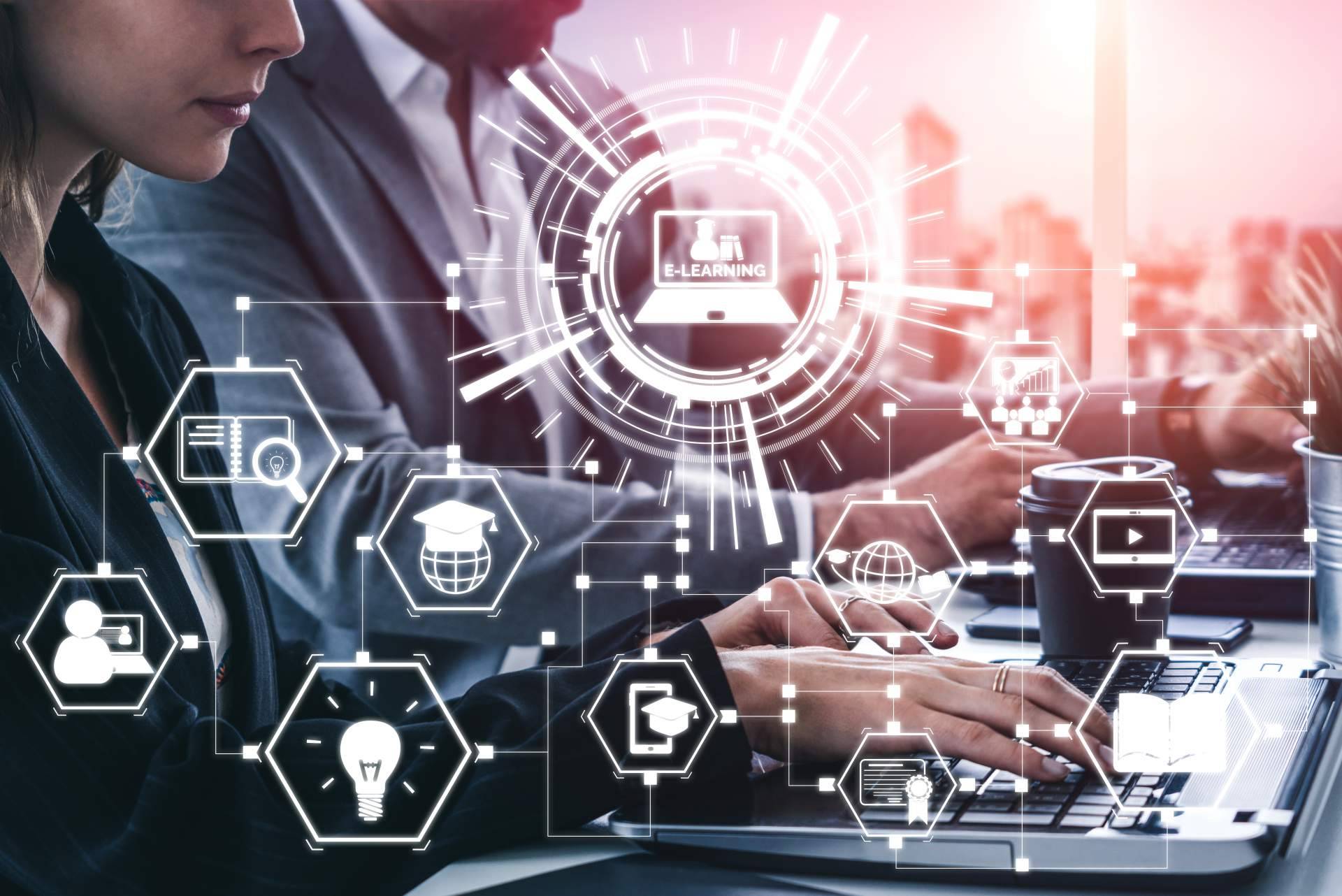 Las claves para digitalizar un negocio contratando talento digital: Aicad Business School