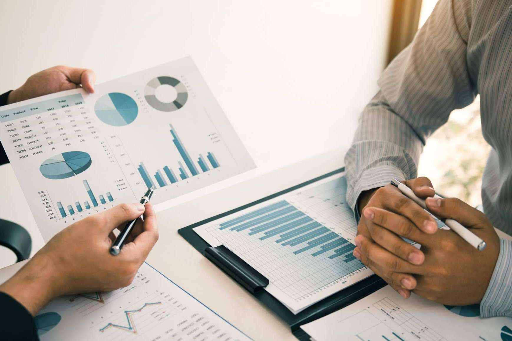 Estrategia de negocio de la mano de la consultoría empresarial O Castro Work