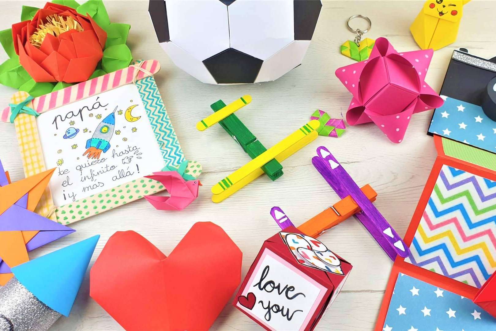 Manualidades Play: las manualidades como recurso de moda de padres y maestros