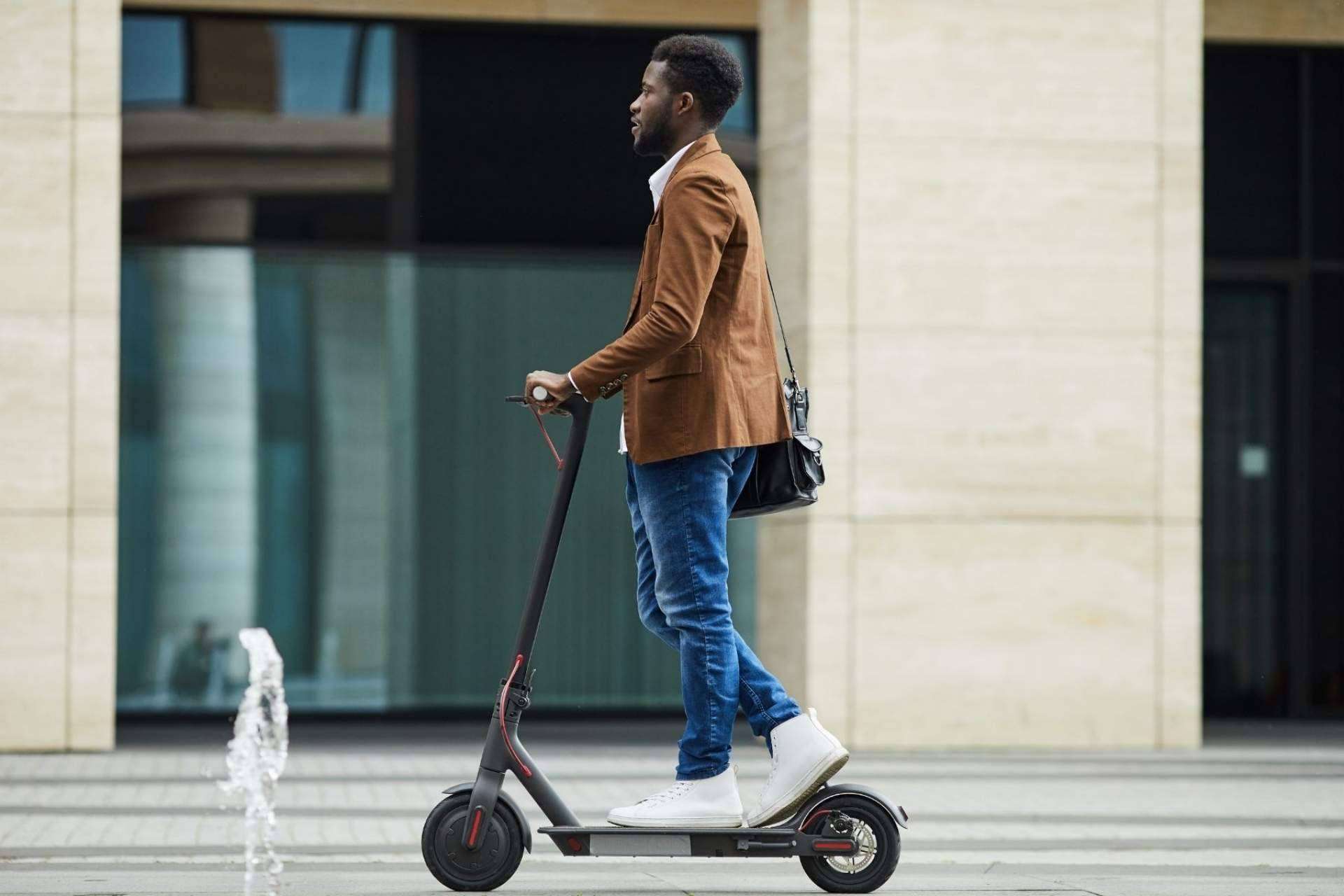 Electric scooter rental en Barcelona: Lynx Rent propone un formato innovador en la Ciudad Condal