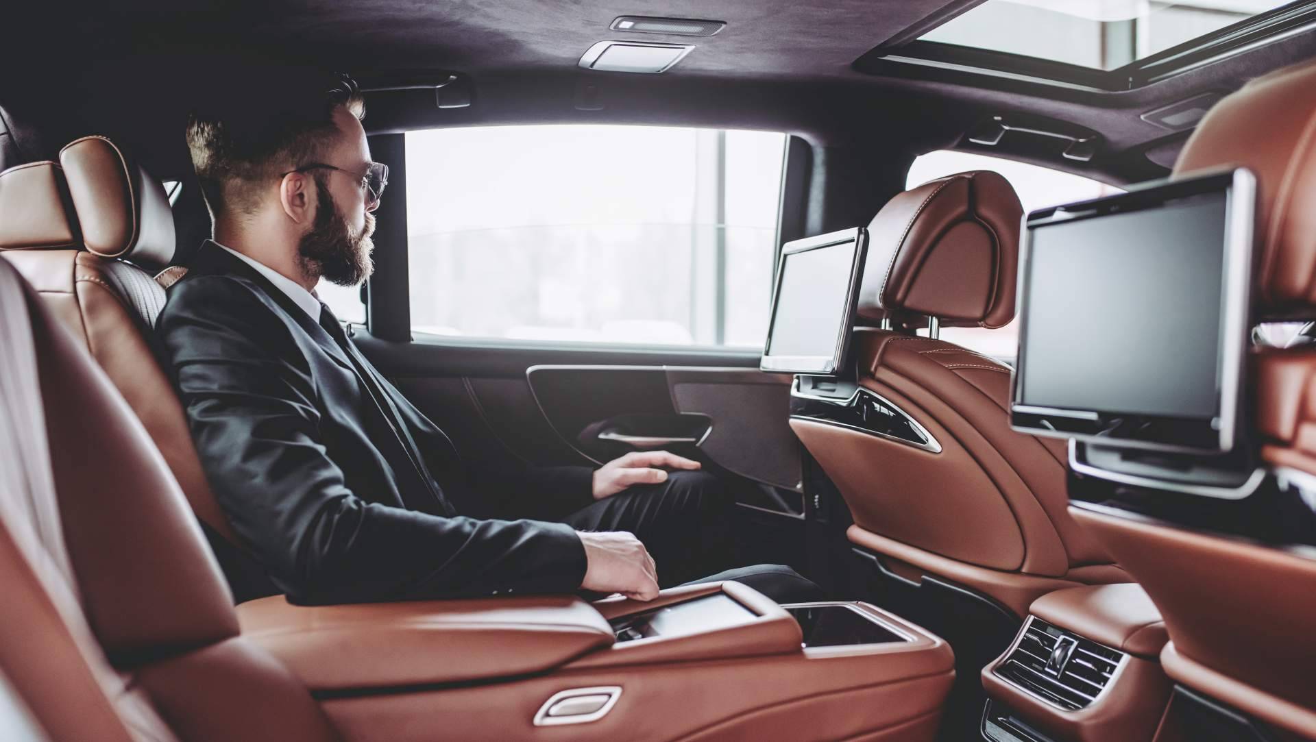 Gran variedad de marcas de coche de lujo de la mano de SF Motor Premium