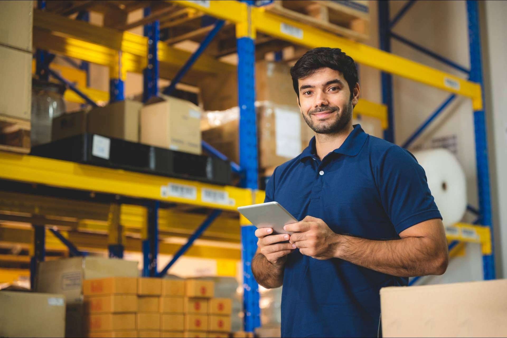 ¿Cuáles son los factores clave para el correcto desarrollo de una empresa? Servicio de paquetería y almacenamiento