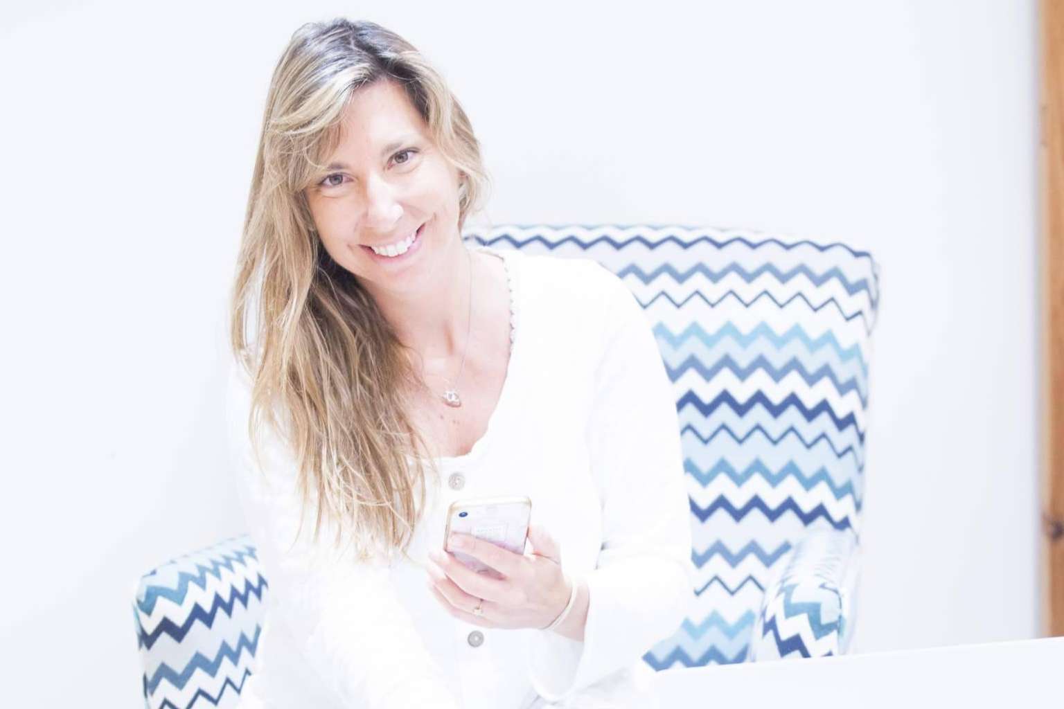 Marta Basterra es una experta en marketing digital que ayuda a las farmacias a aumentar su visibilidad mediante Instagram