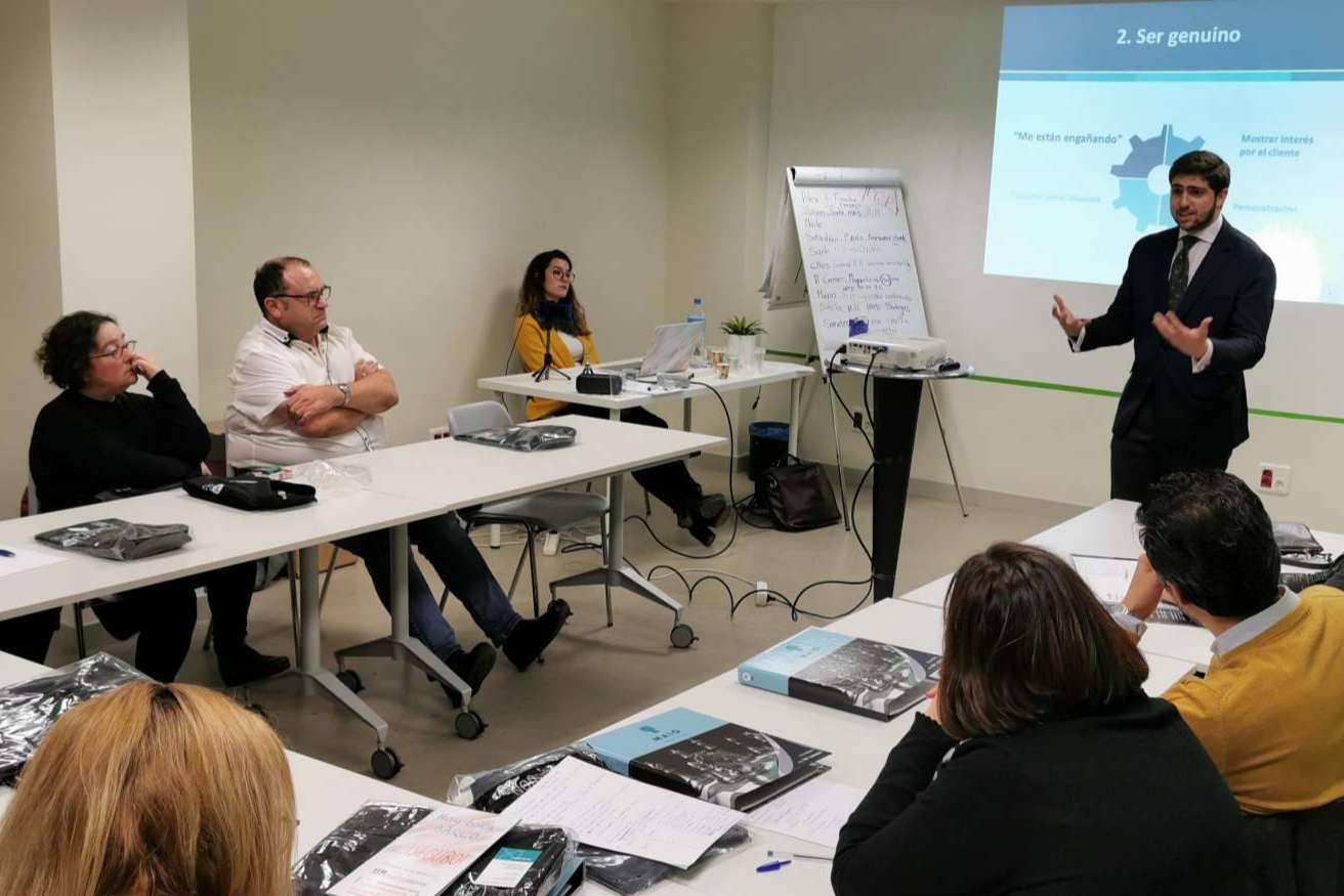 Rafael Bonilla lanza el Método MAIO para corredores y agentes de seguros