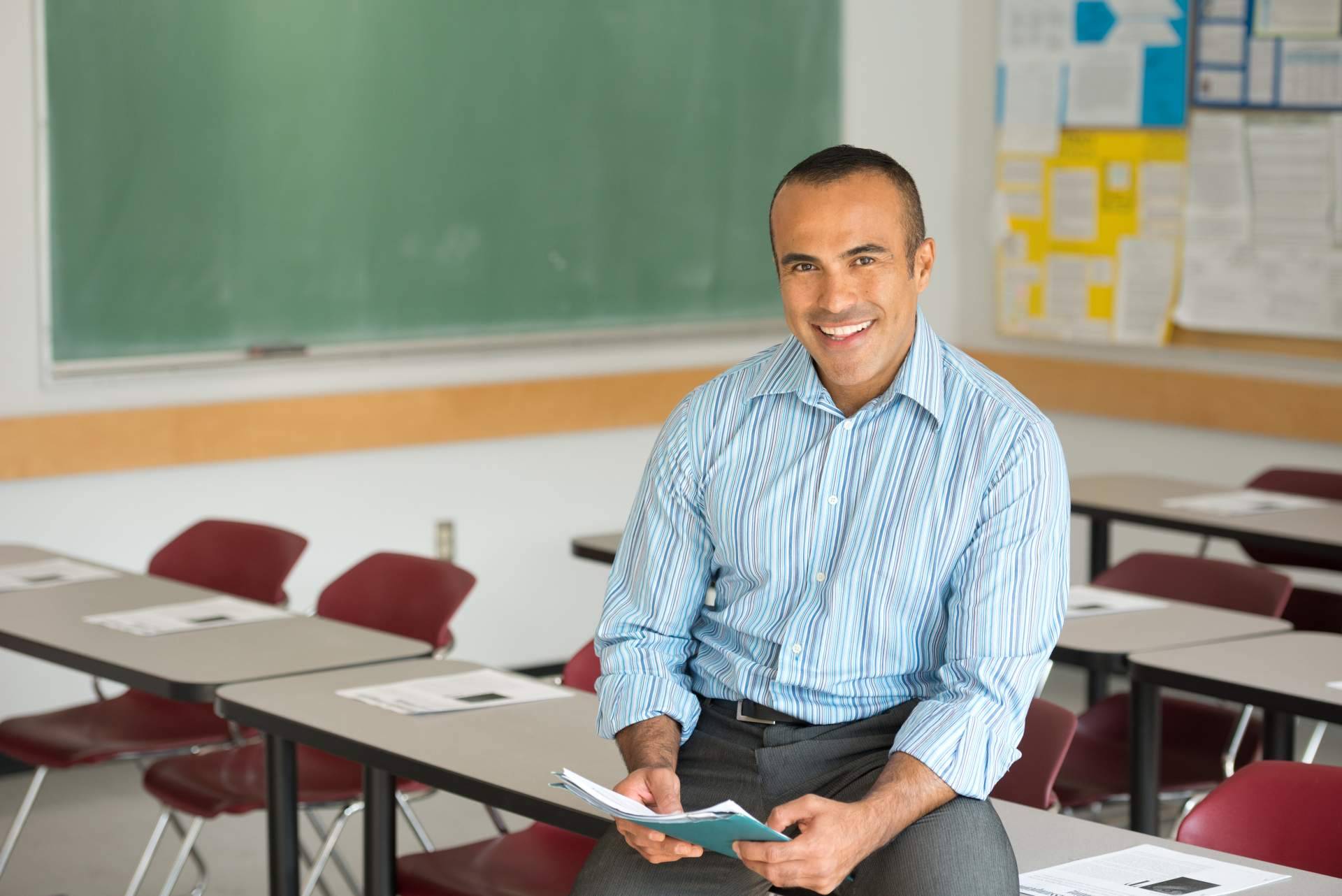 ¿En qué consiste la metodología de Kadoora para aprobar una oposición de educación?