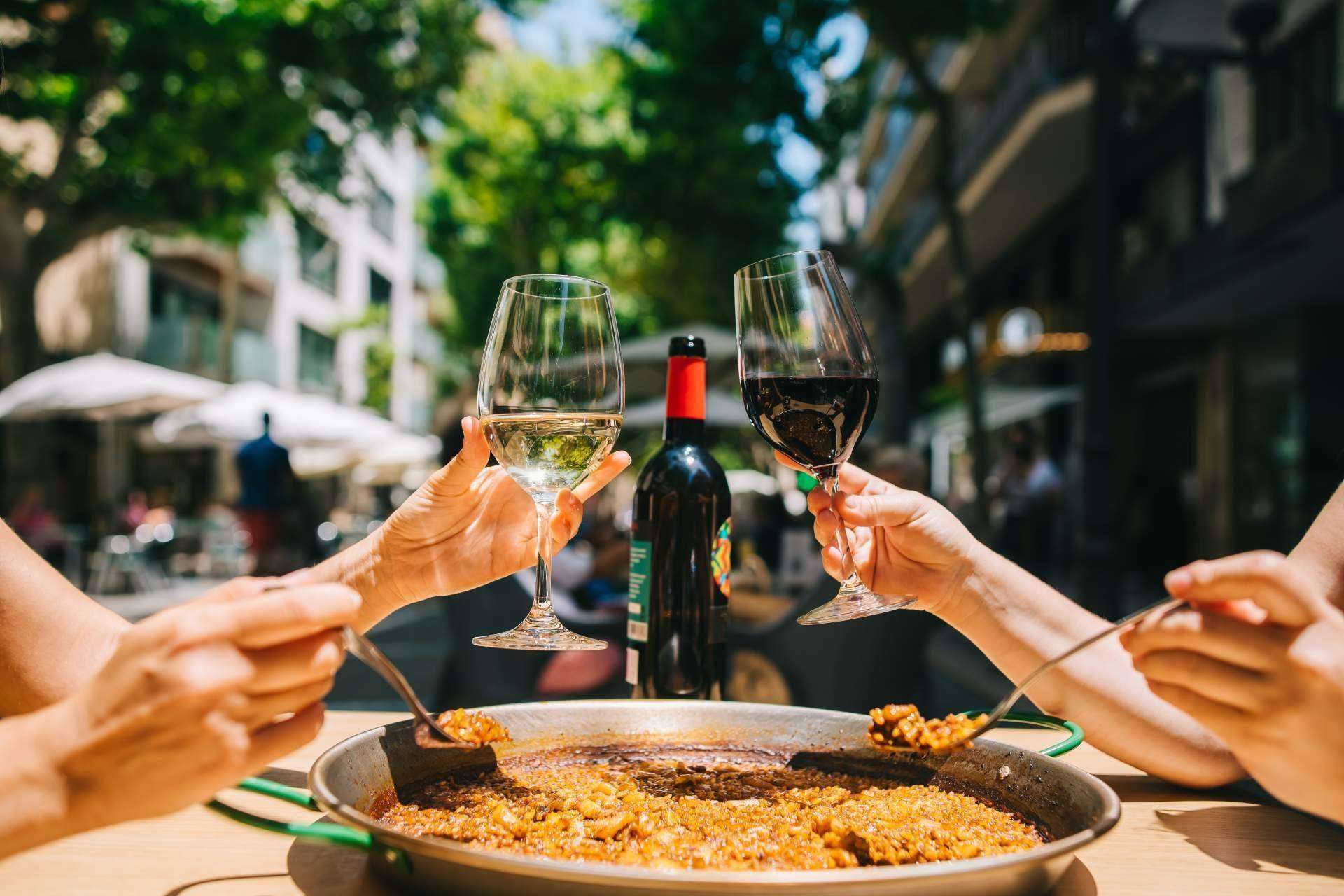 Tumediodigital.com aconseja sobre los mejores lugares donde comer paella en Valencia