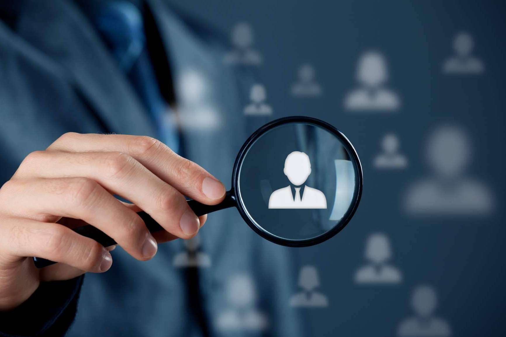 La importancia del HeadHunting en la captación de perfiles profesionales de altos cargos, por Vicente Sanz