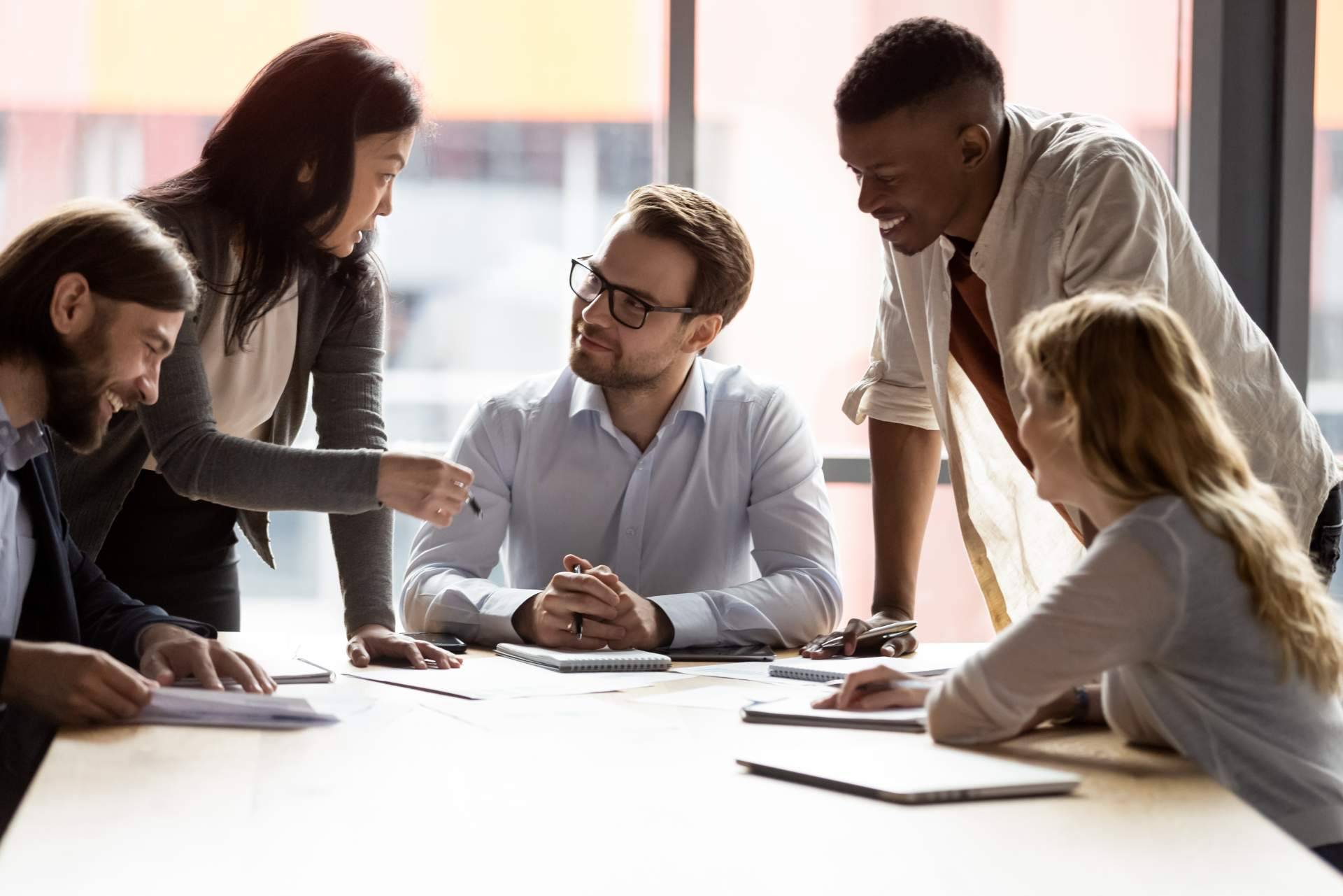 La importancia de la asesoría online profesional para emprendedores digitales y freelancers