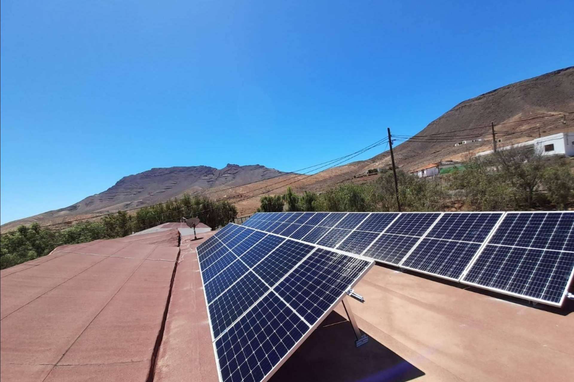 Estudio Termosolar brinda la opción de instalar paneles y placas solares Tenerife