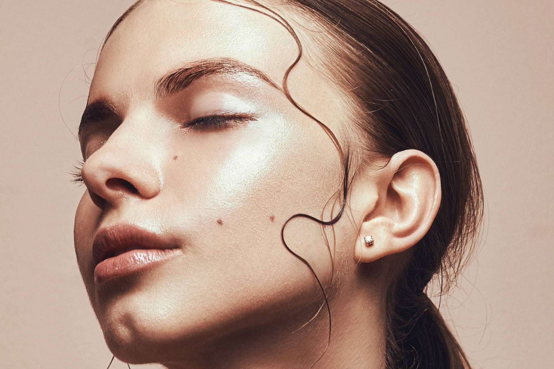 El centro de estética de belleza inclusiva Bėyo Beauty ofrece tratamientos de radiofrecuencia facial y corporal en Barcelona