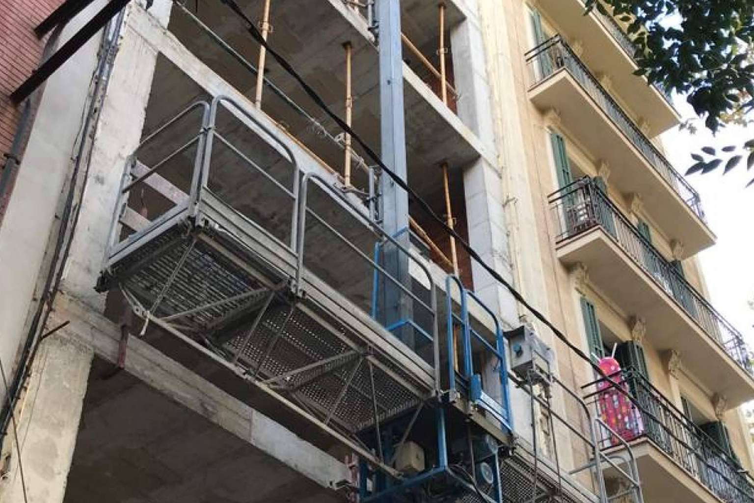 Transporte, montaje y desmontaje de andamios con el servicio TusAndamiosBarcelona
