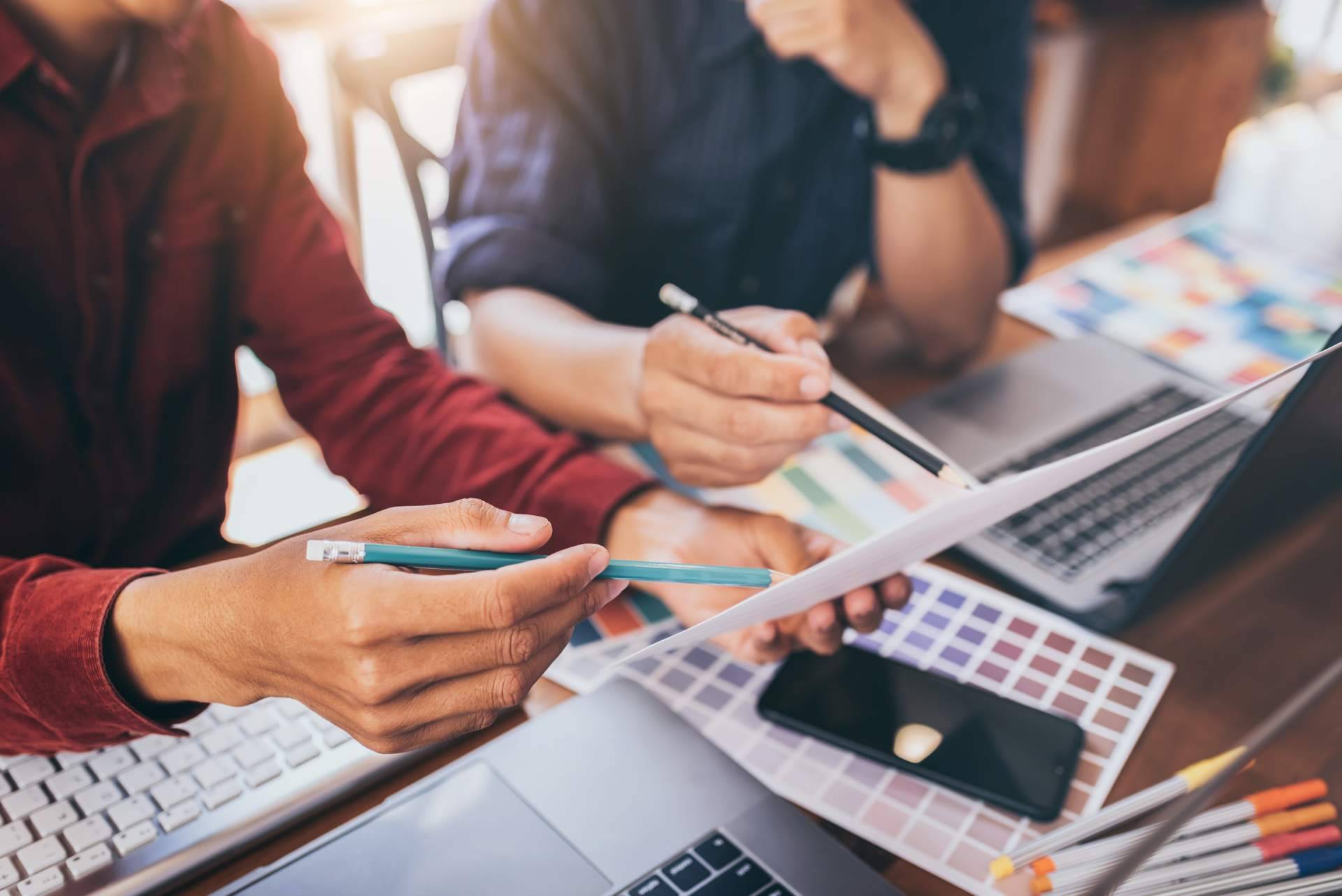 La importancia de los servicios de una agencia de marketing online para las compañías, por RoCX Marketing