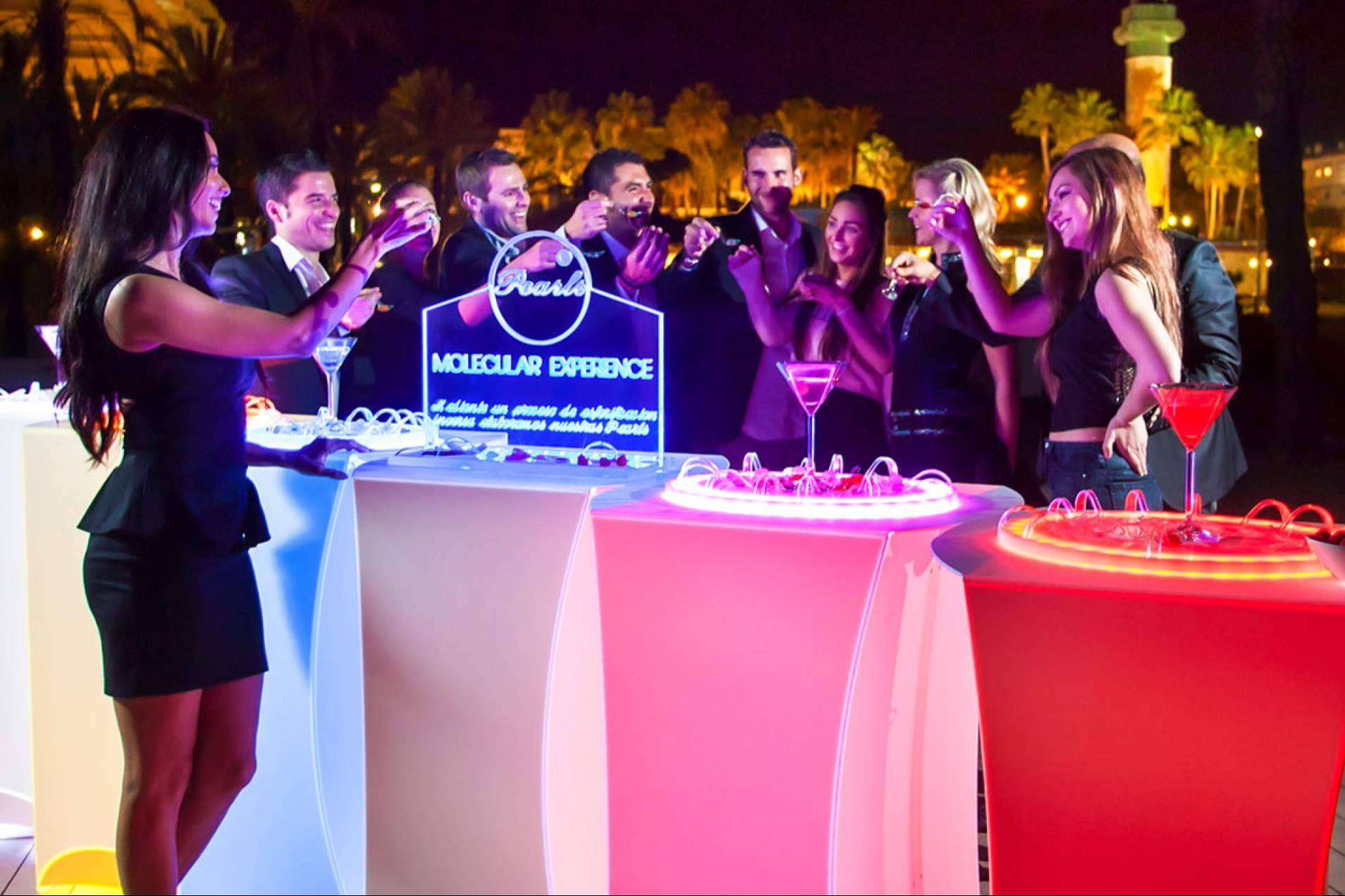 ¿En qué consiste el servicio de coctelería molecular para eventos de Pearls Molecular Experience?