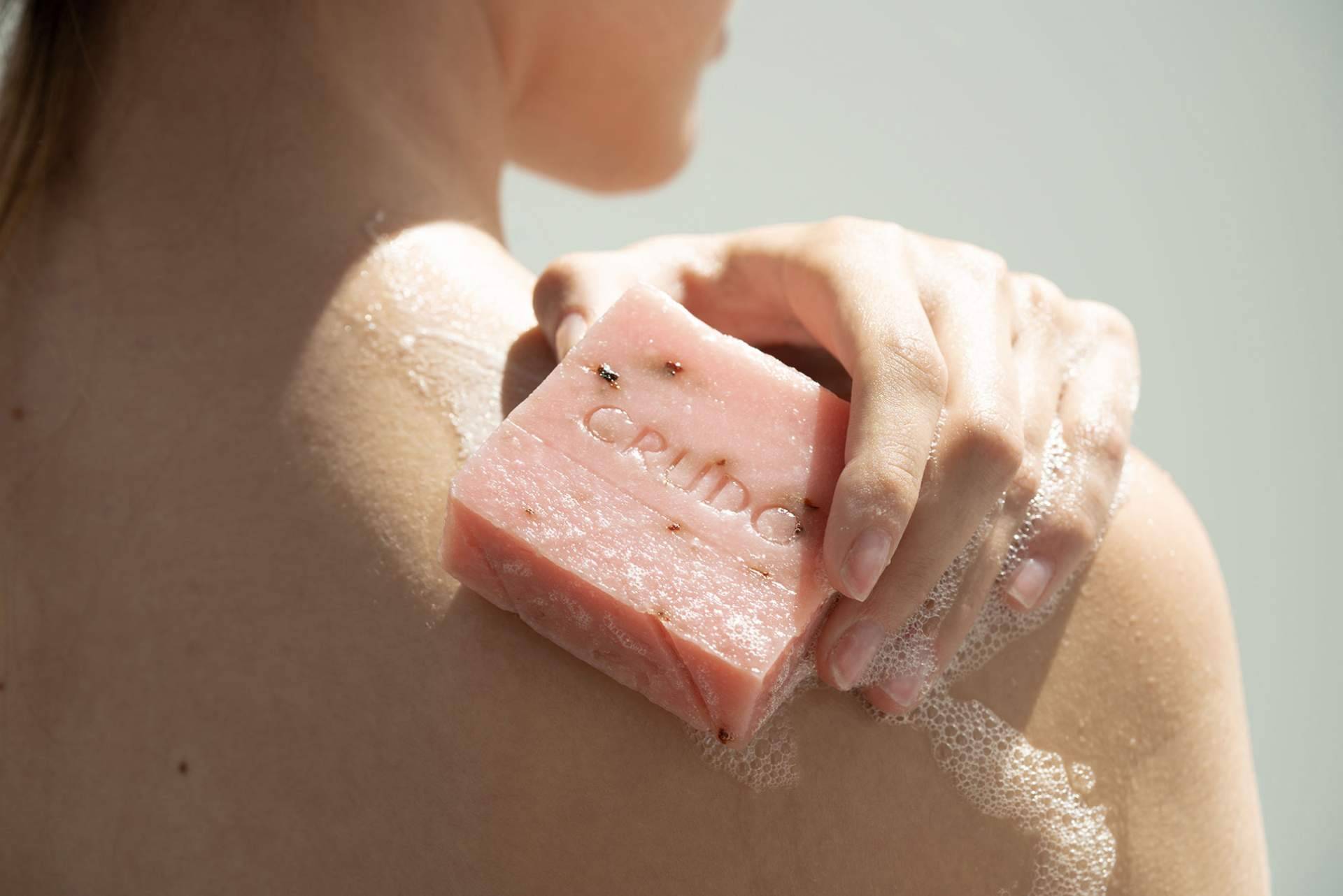 Los productos de cosmética locales y sostenibles de Crudo