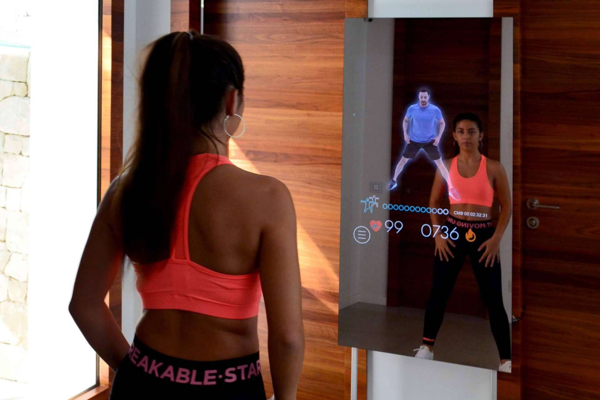 Conocer la inteligencia ambiental de la mano de Duriglass y sus modelos como el Smart Mirror