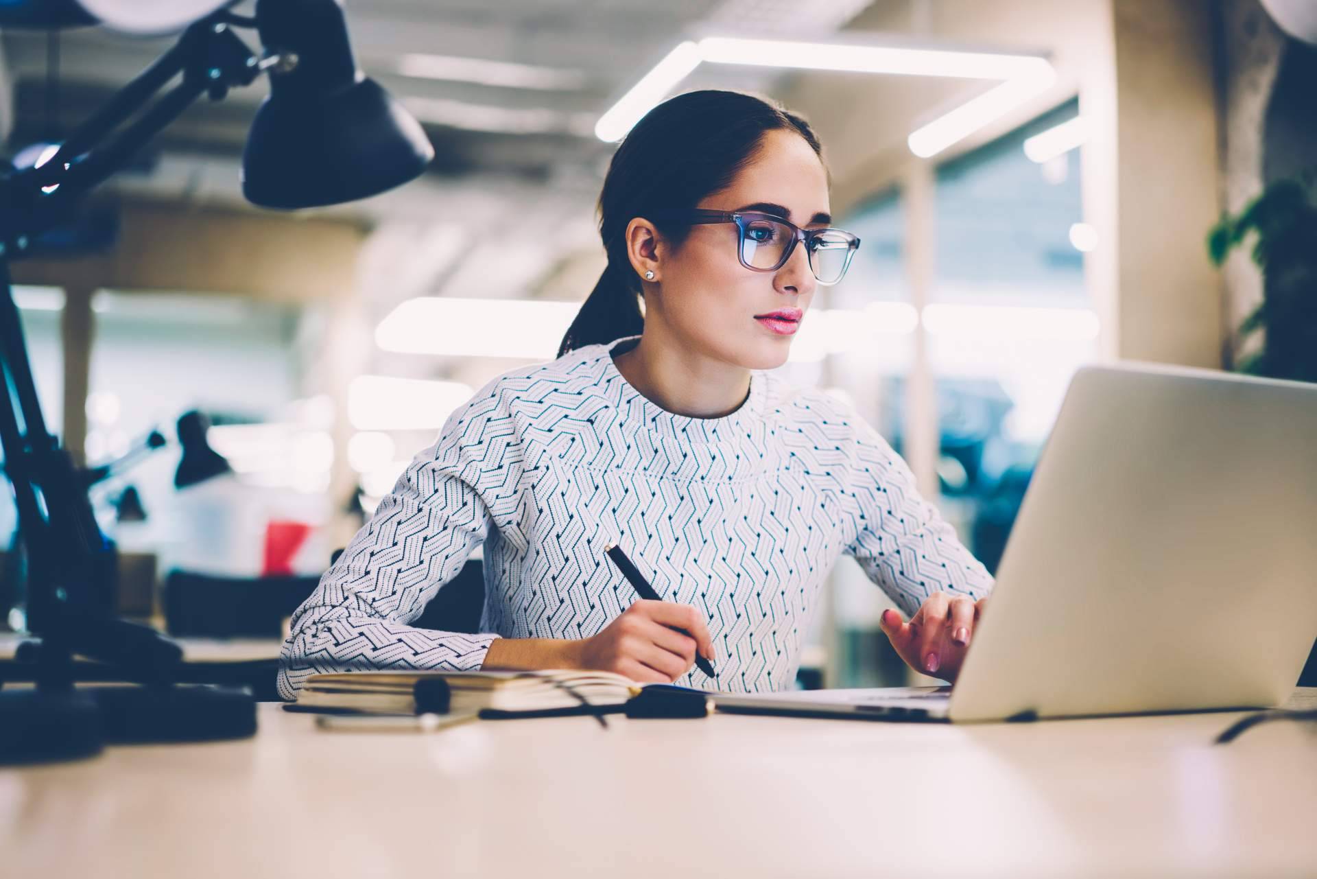 La página web que incluye las mejores academias de idiomas de España, academias.com