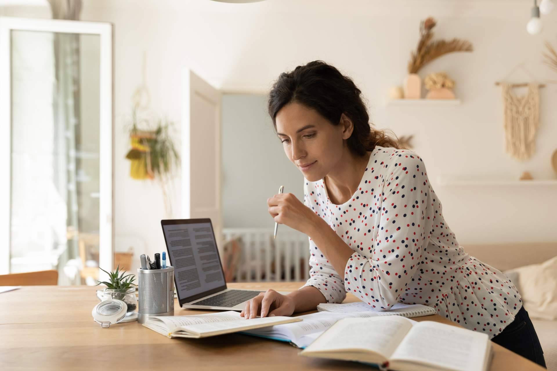 ¿Cómo se puede ganar visibilidad en cursos de formación?