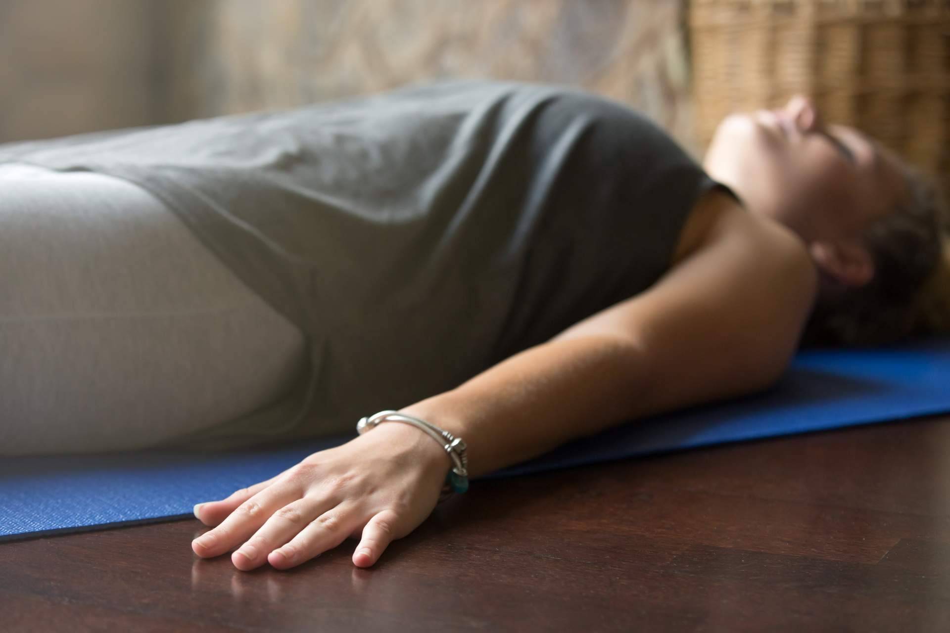 El yoga nidra es el mejor proceso para acabar con el ruido mental