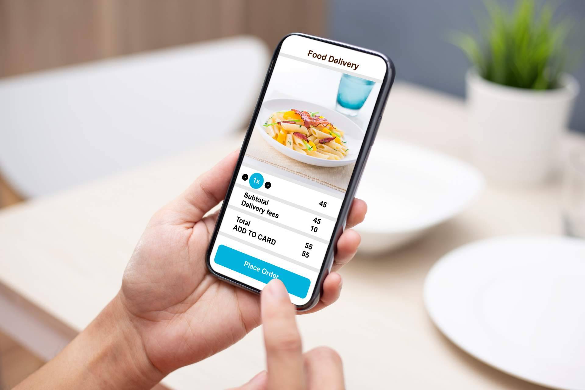 La interacción digital dentro de los restaurantes de la mano de Banzzu