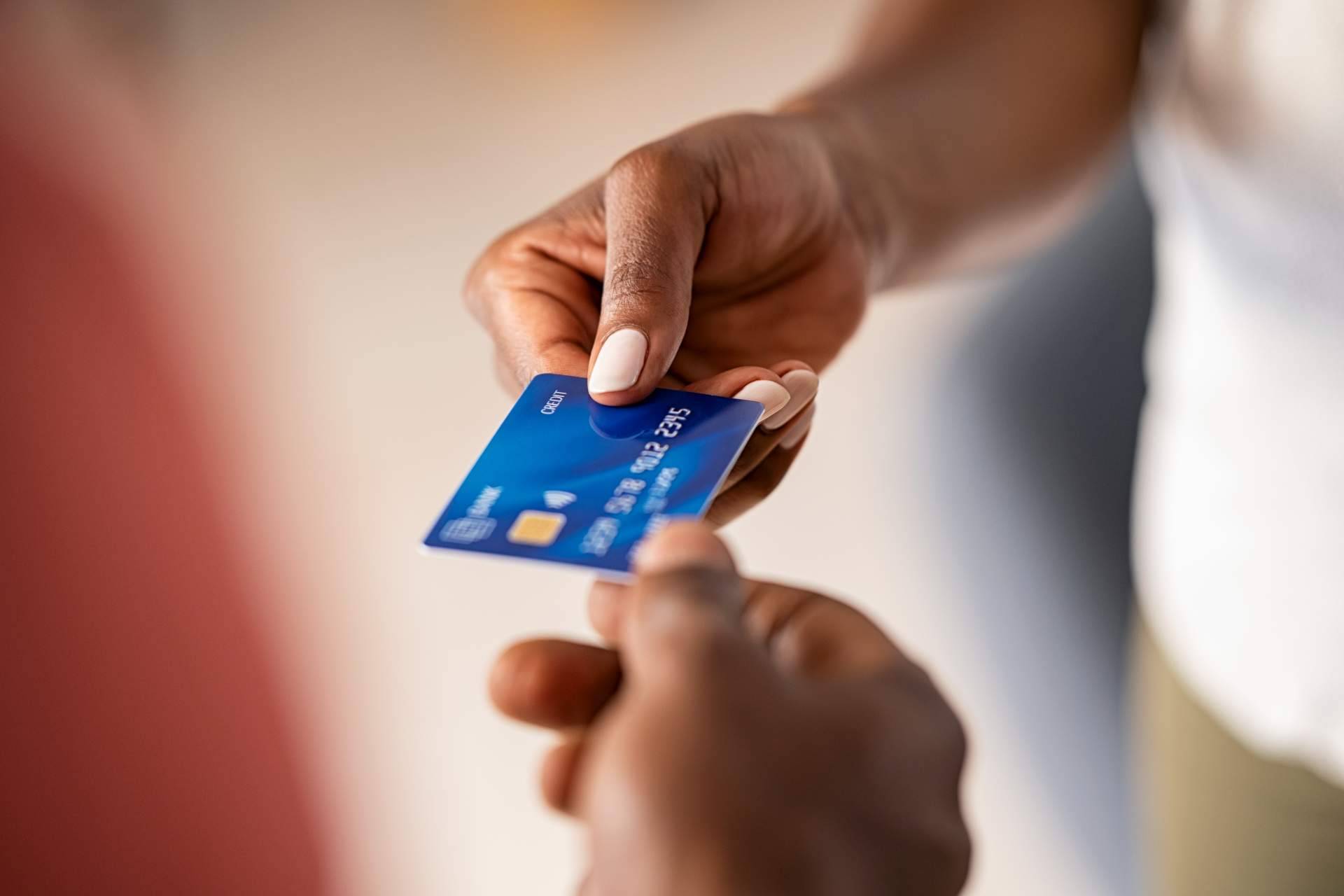 Las tarjetas revolving siguen aumentando su presencia a pesar de la nulidad de sus intereses