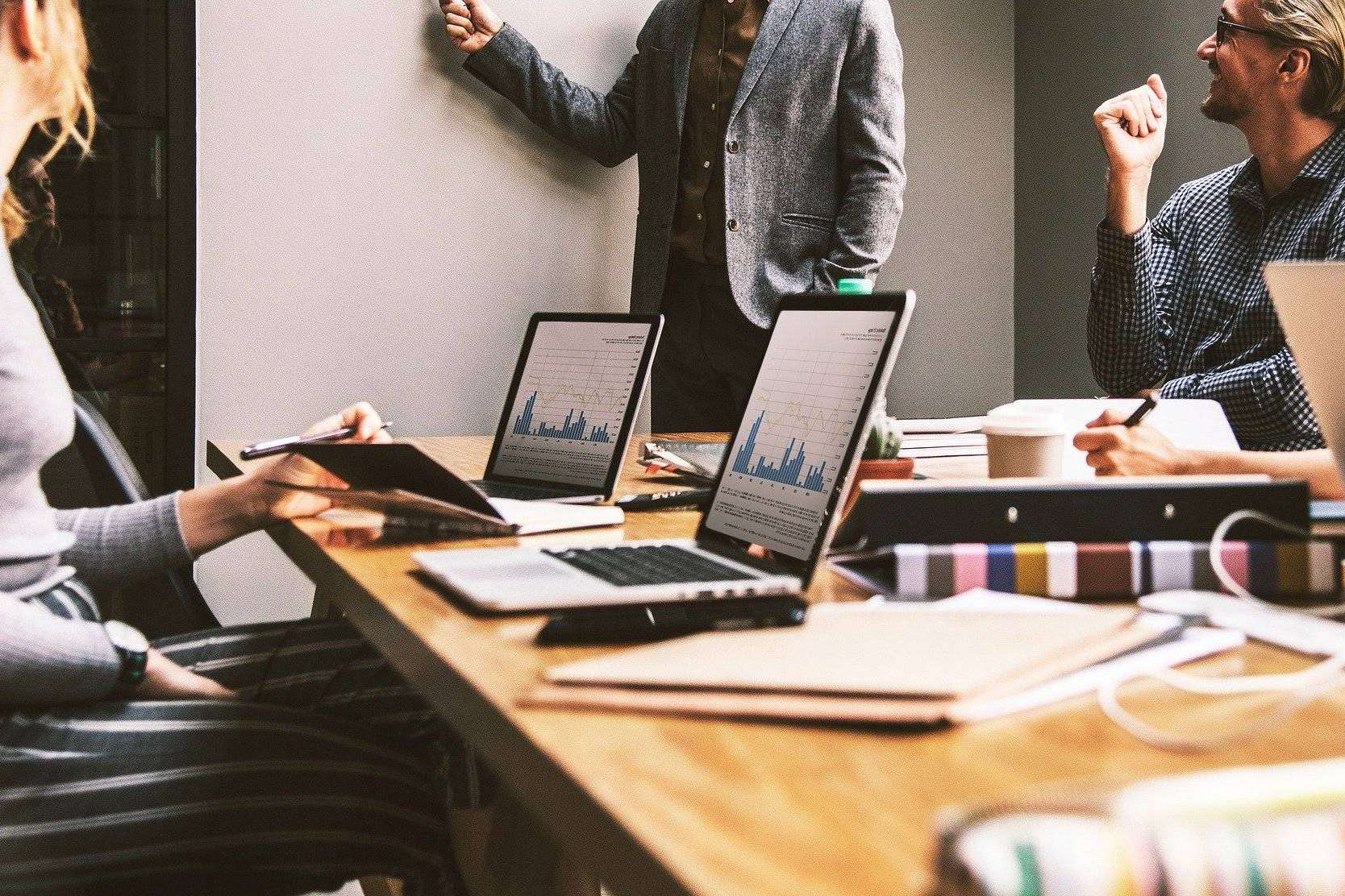 CustomerTop ayuda a mejorar la productividad de los equipos comerciales