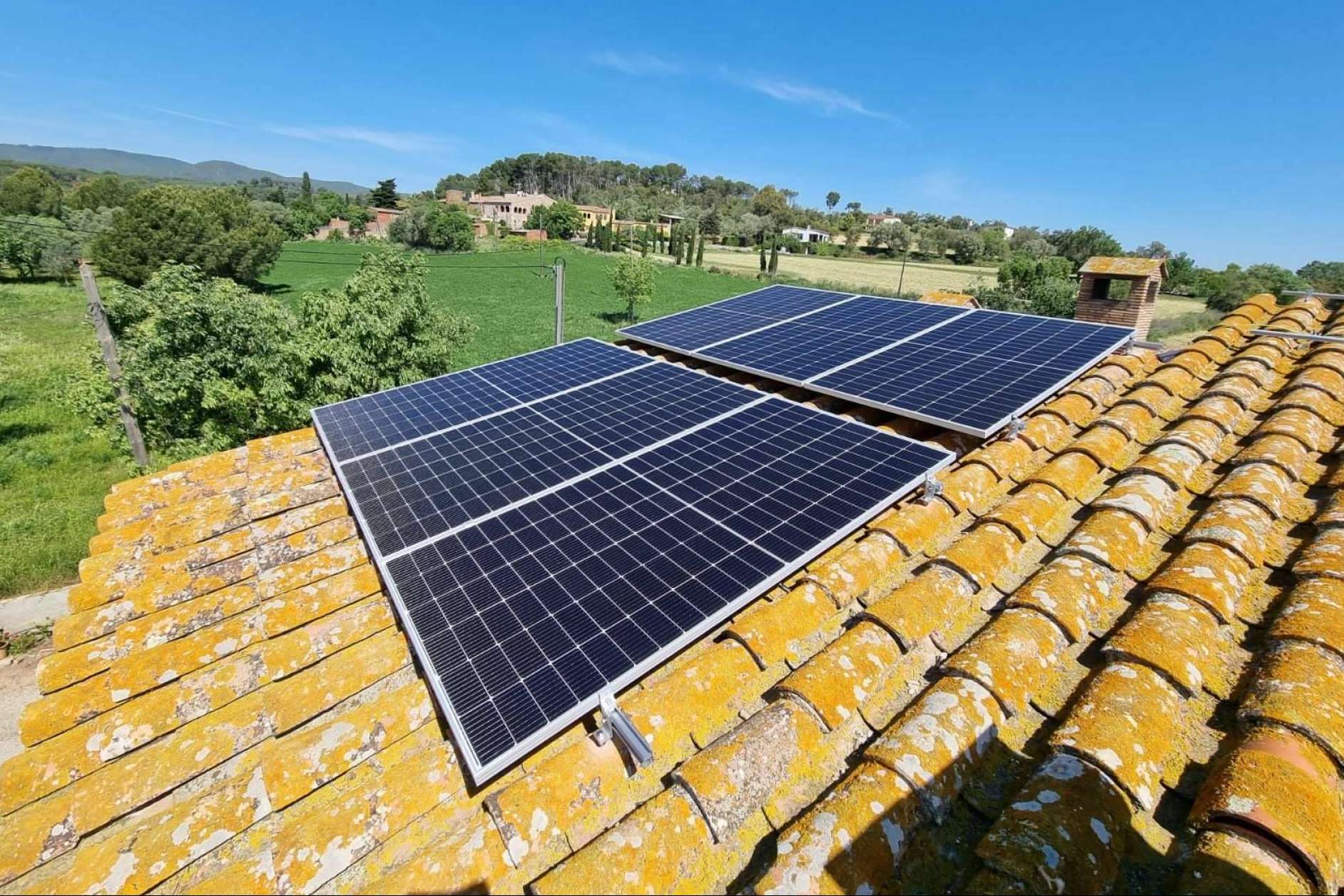 Los beneficios de la instalación de placas solares para el autoconsumo, por Sereco Energía