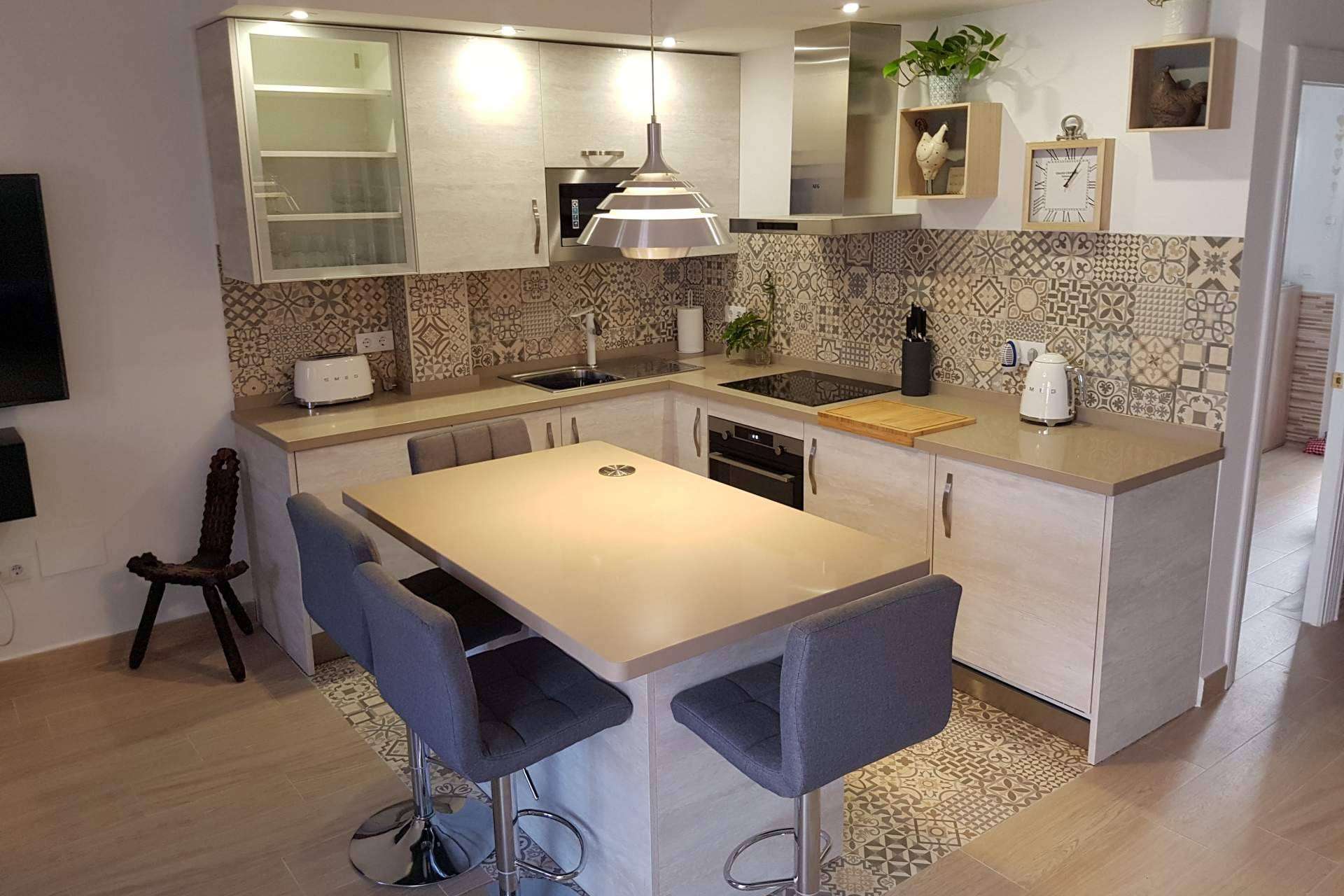 Diseños modernos de cocinas en Málaga de la mano de Idecocina