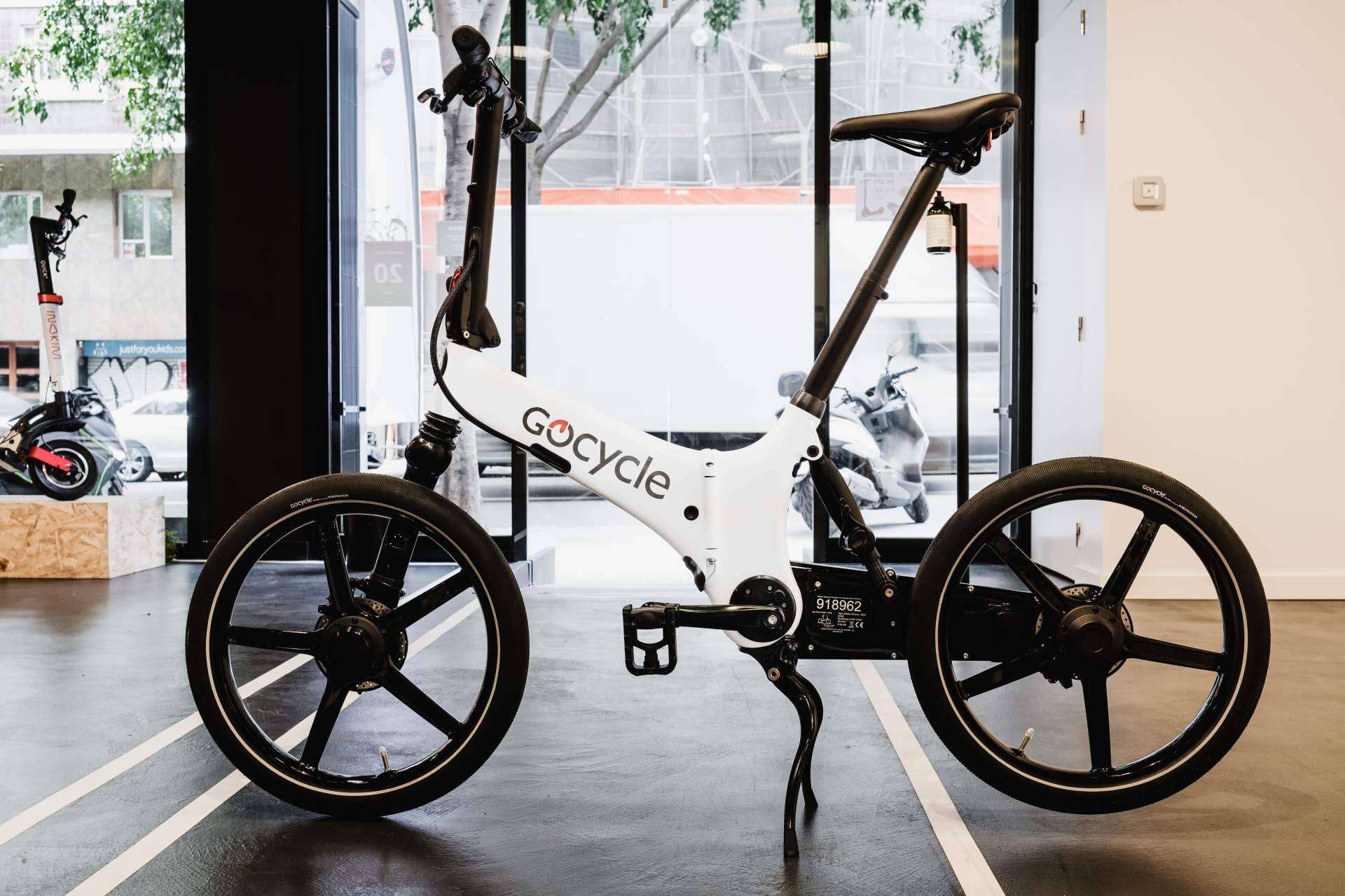 ¿Qué ventajas ofrecen los patinetes y las bicicletas eléctricas de Urbing?