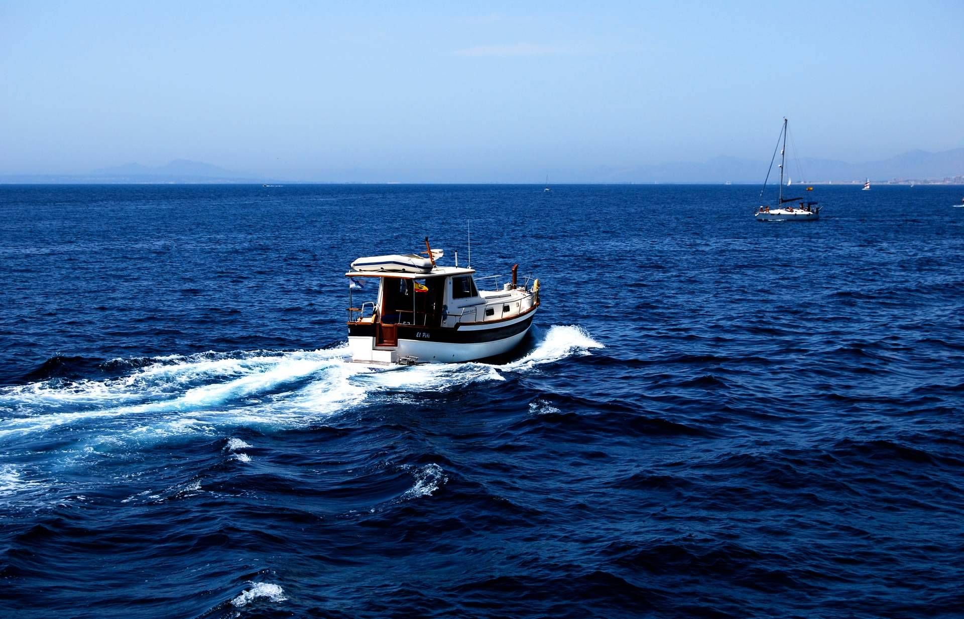 Nova Argonautica, la tienda de accesorios para barcos, presenta el catálogo de herrajes