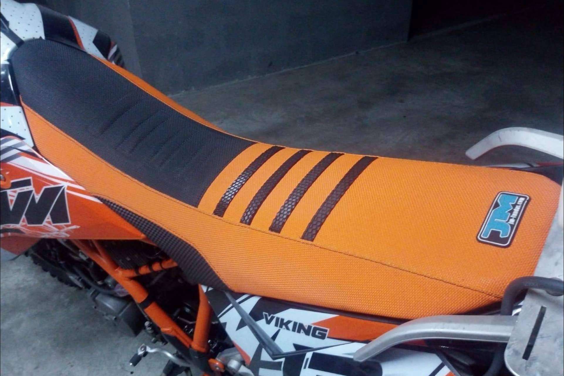 Las características de los asientos de moto, por JM-FUNDAS