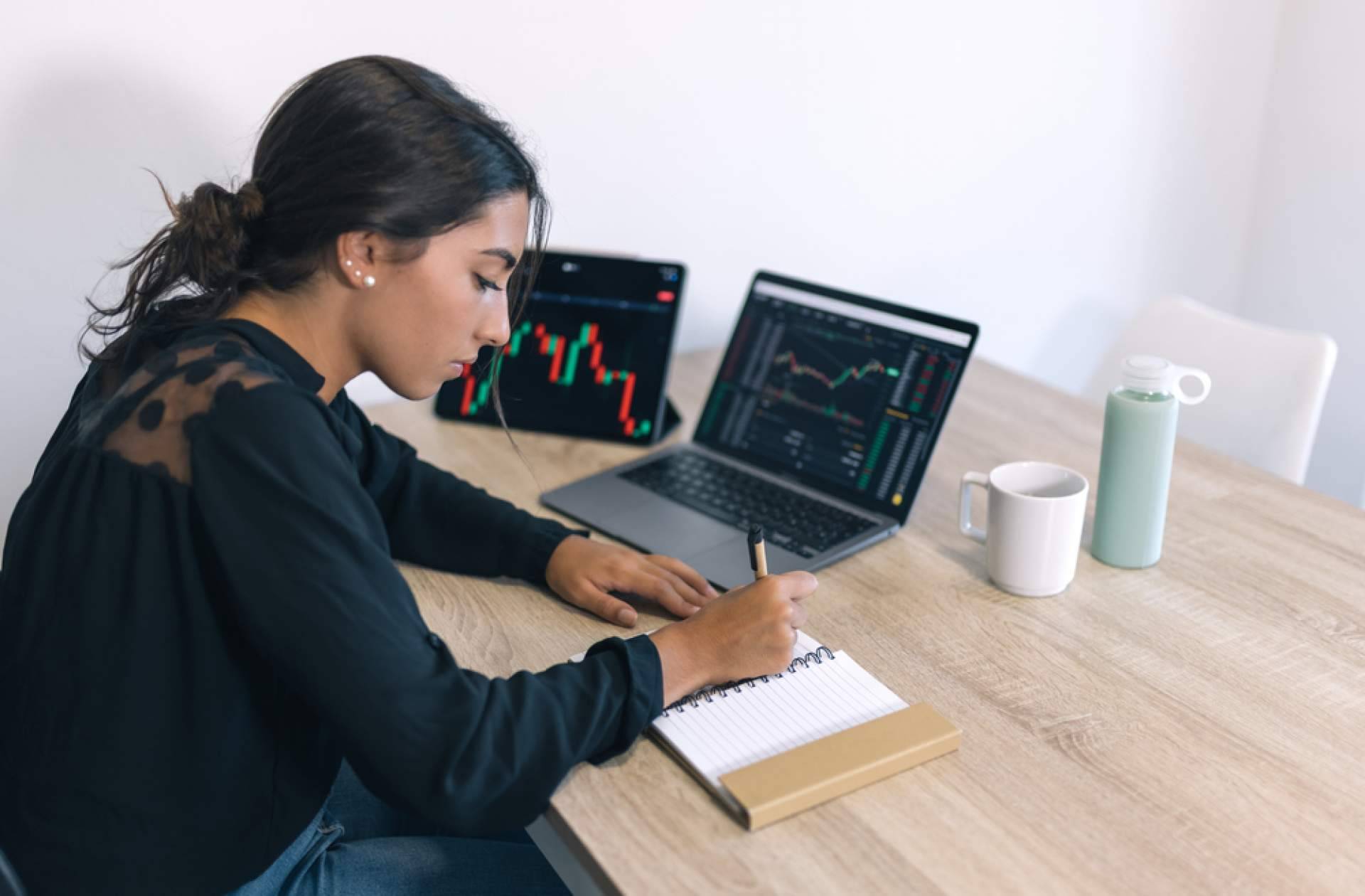 Cómo obtener rentabilidades con criptomonedas, Inversiones Meta