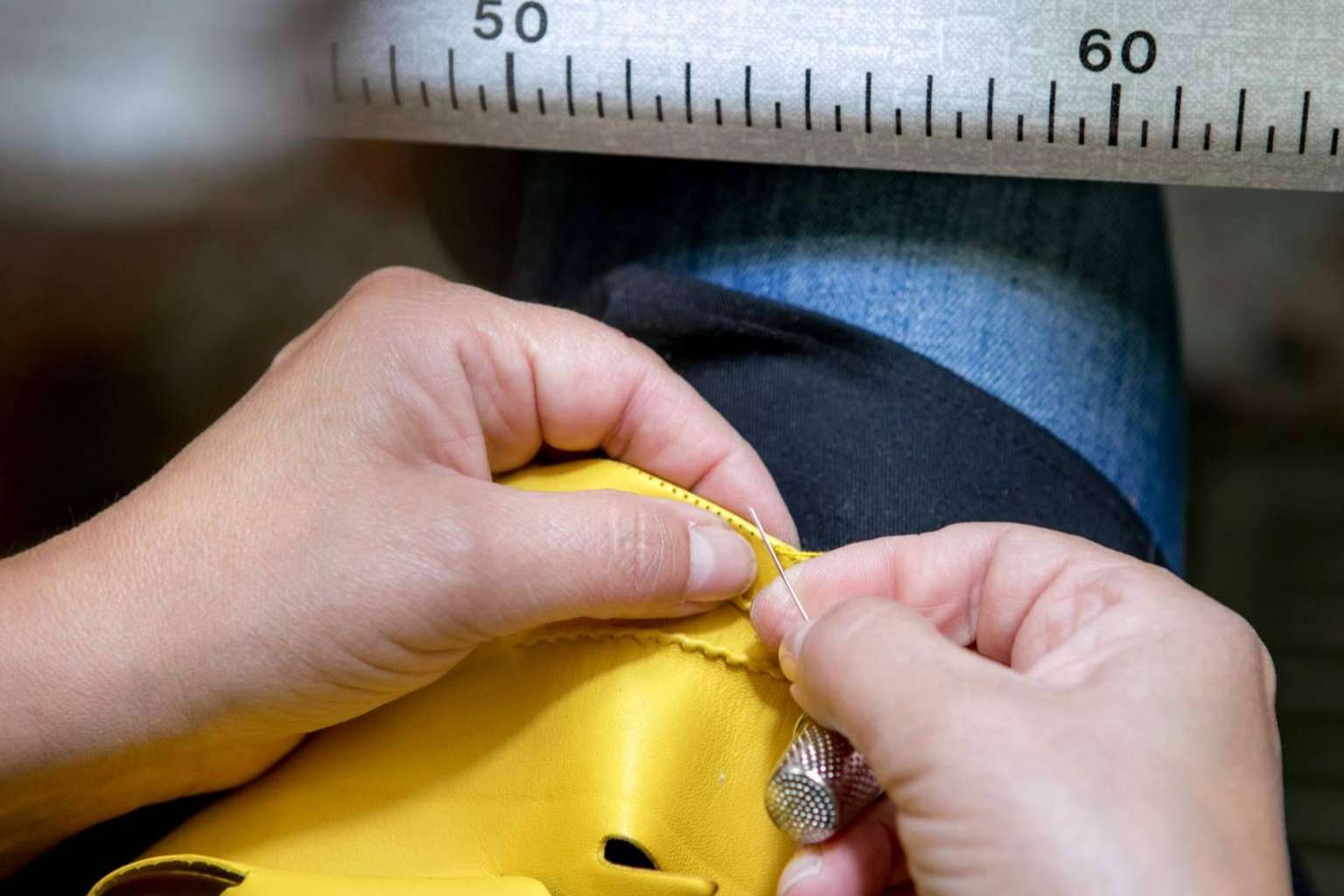 Diseño único y calidad artesanal con los guantes de Santacana