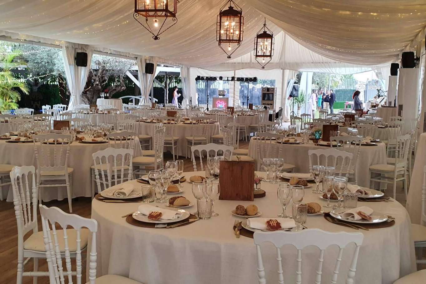 Celebraciones de ensueño en las fincas y salones de boda de Restaurante Santa Ana
