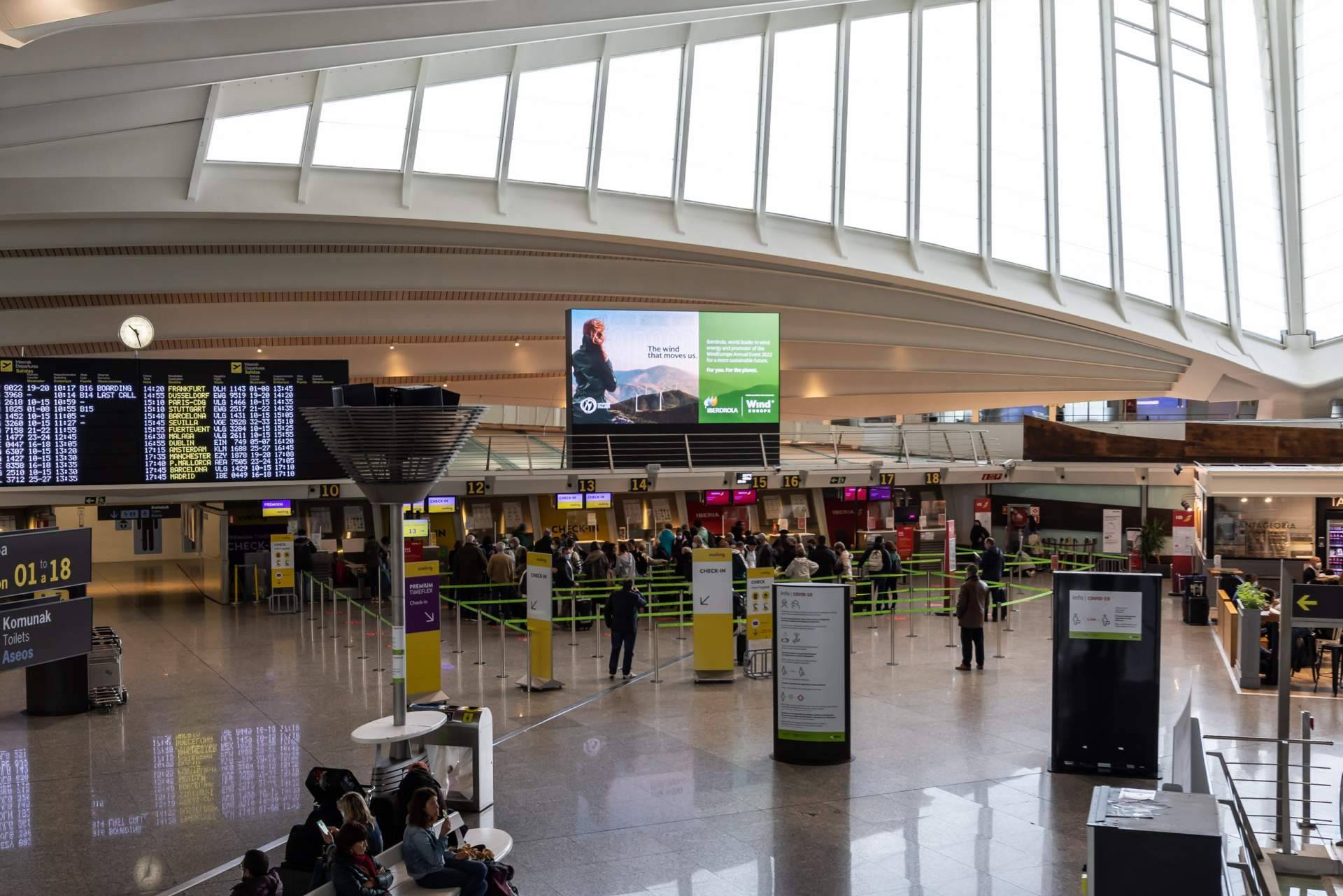 Publicidad digital en aeropuertos, de la mano de Promedios