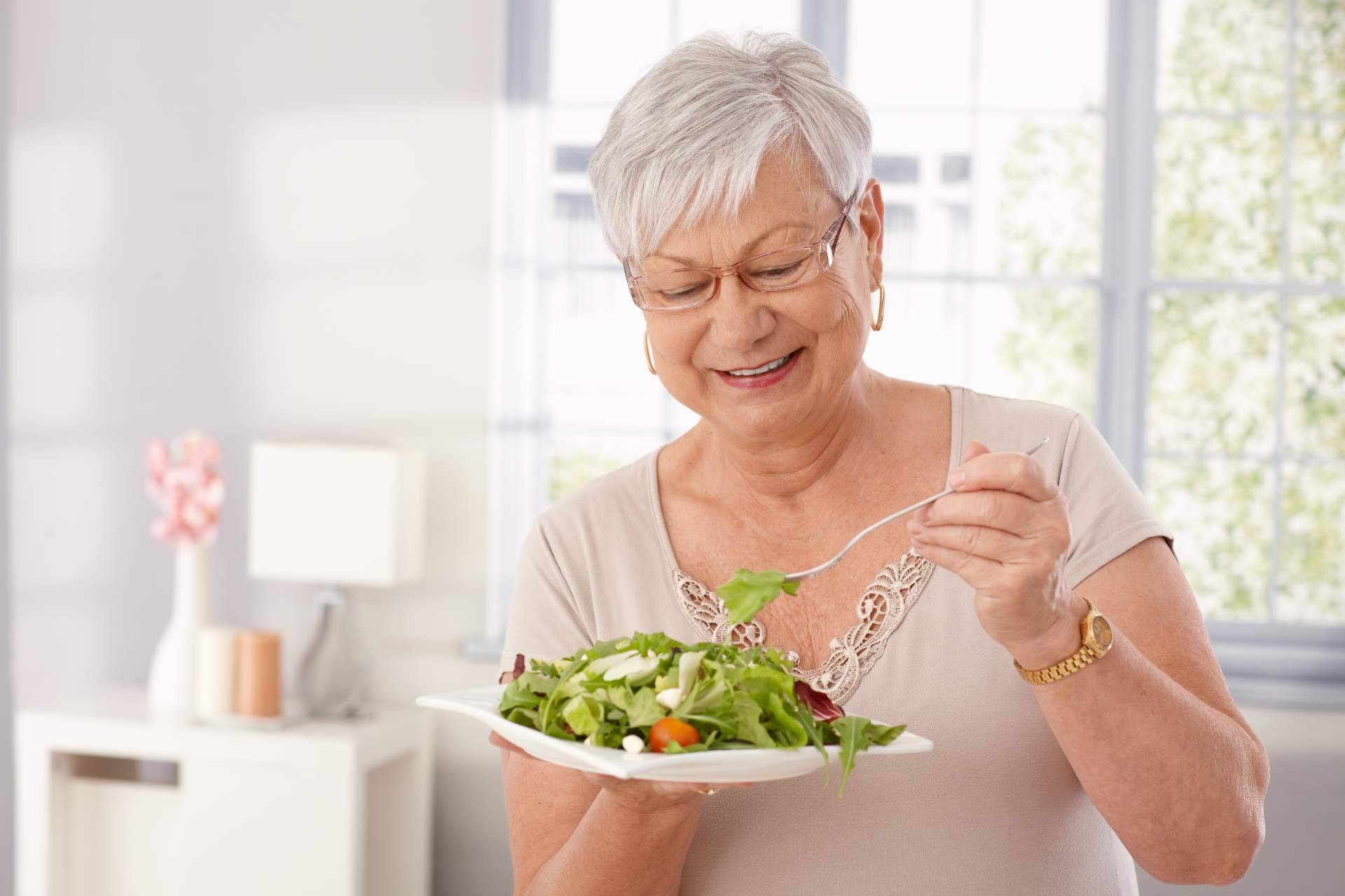 Comida casera digna para las personas mayores, el servicio que ofrece MiPlato