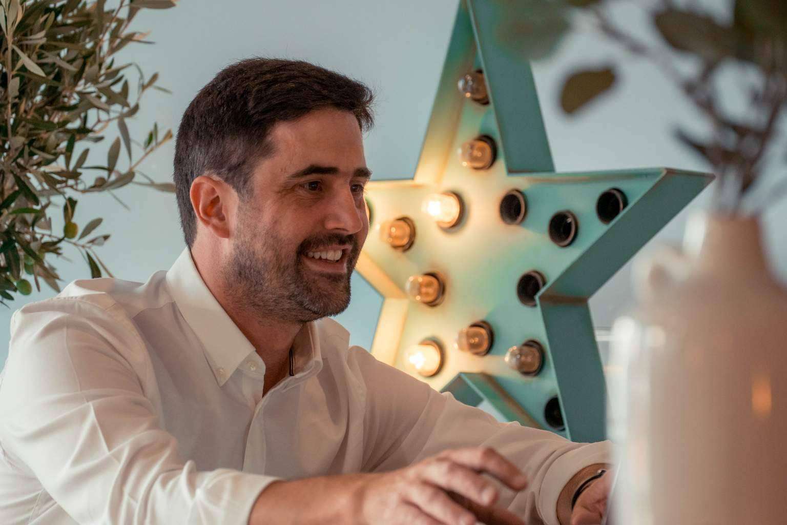 ¿Por qué es importante estructurar el equipo de trabajo de un restaurante? Smquatro